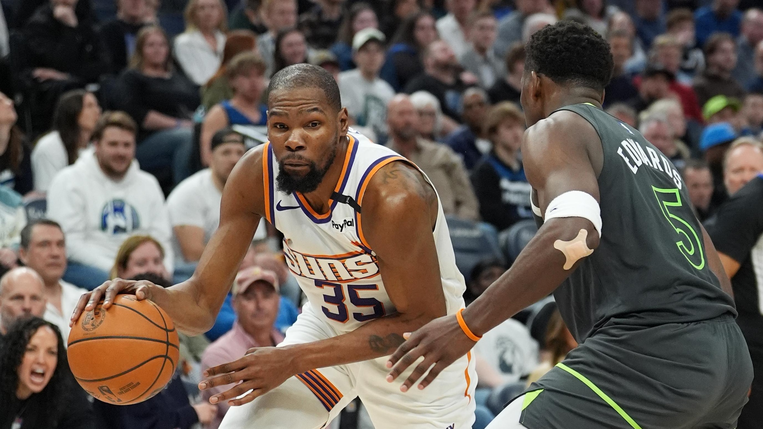 Phoenix Suns v Minnesota Timberwolves Phoenix Suns v Minnesota Timberwolves