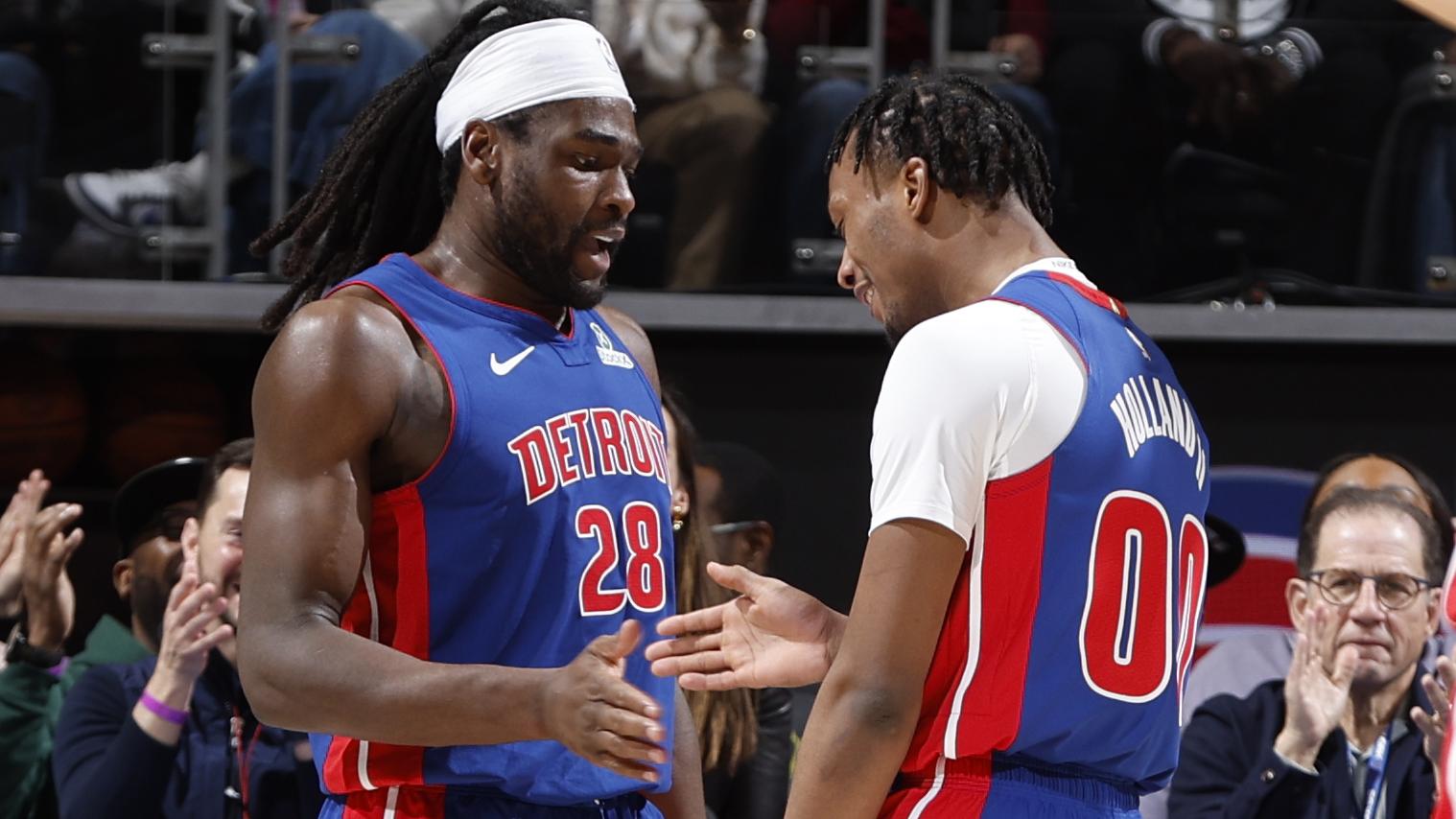 Cleveland Cavaliers v Detroit Pistons