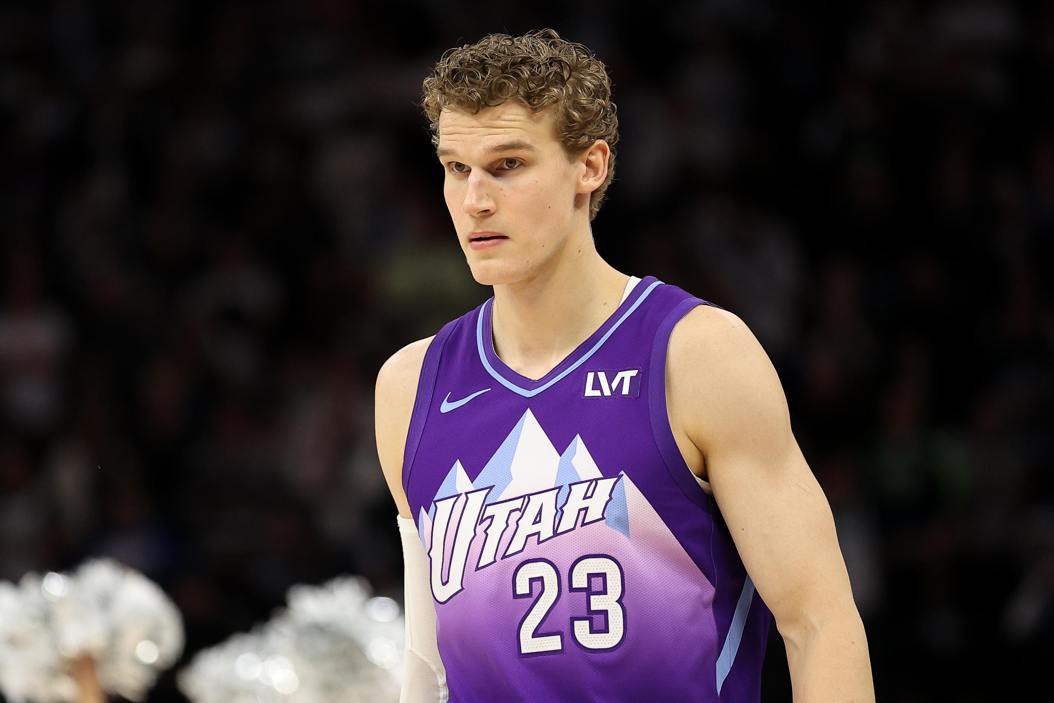 Utah Jazz v Minnesota Timberwolves