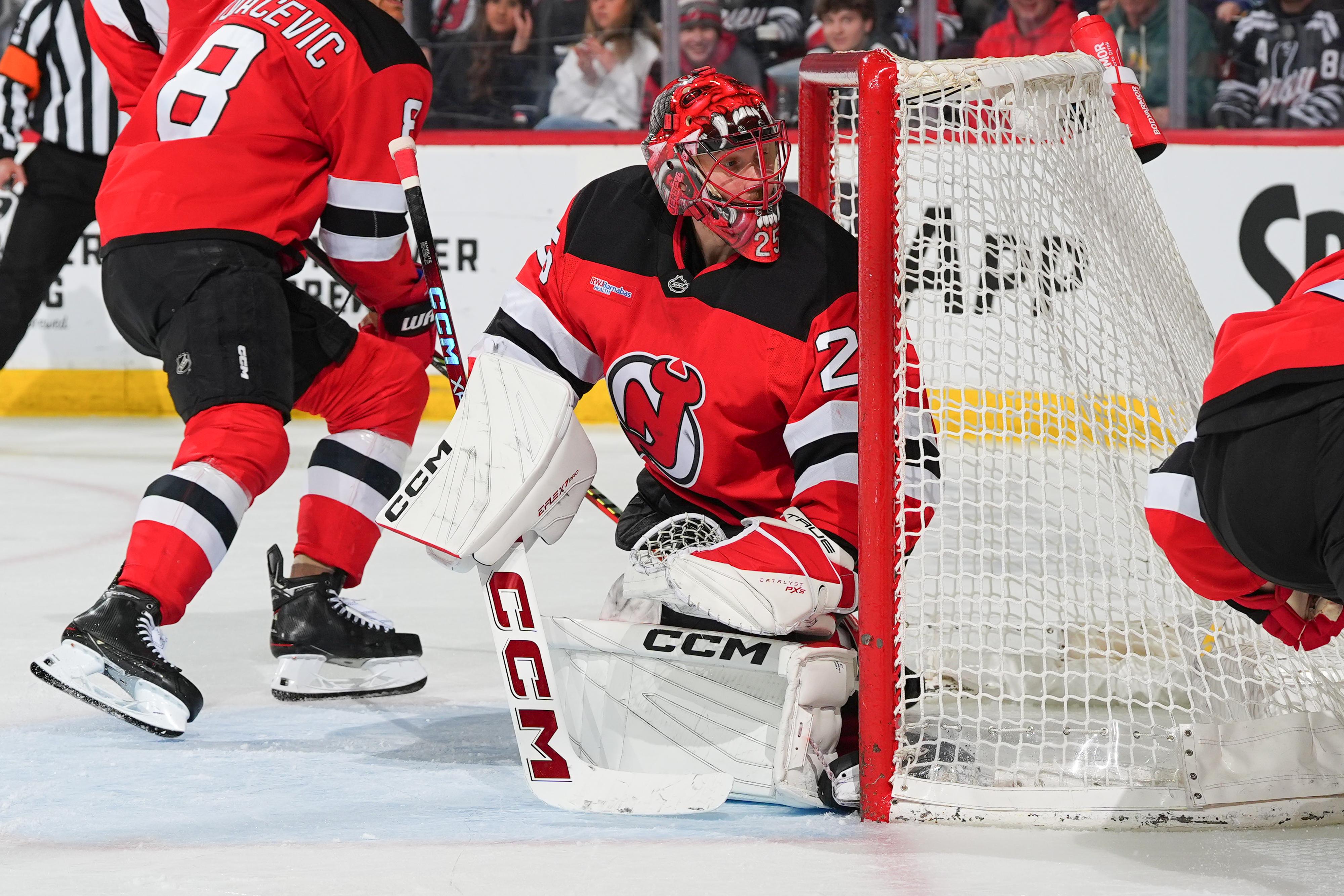 Vancouver Canucks v New Jersey Devils