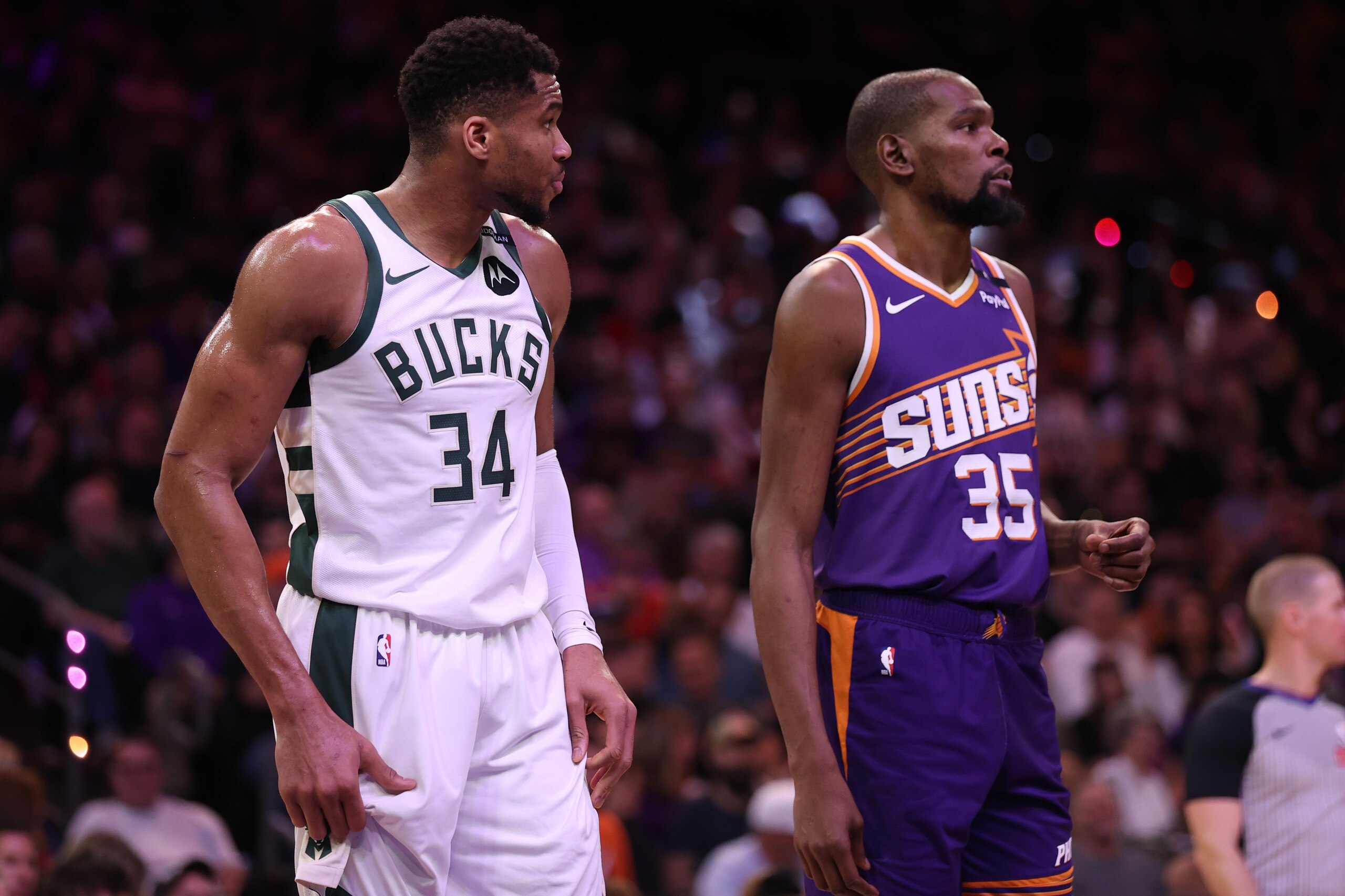 Milwaukee Bucks v Phoenix Suns