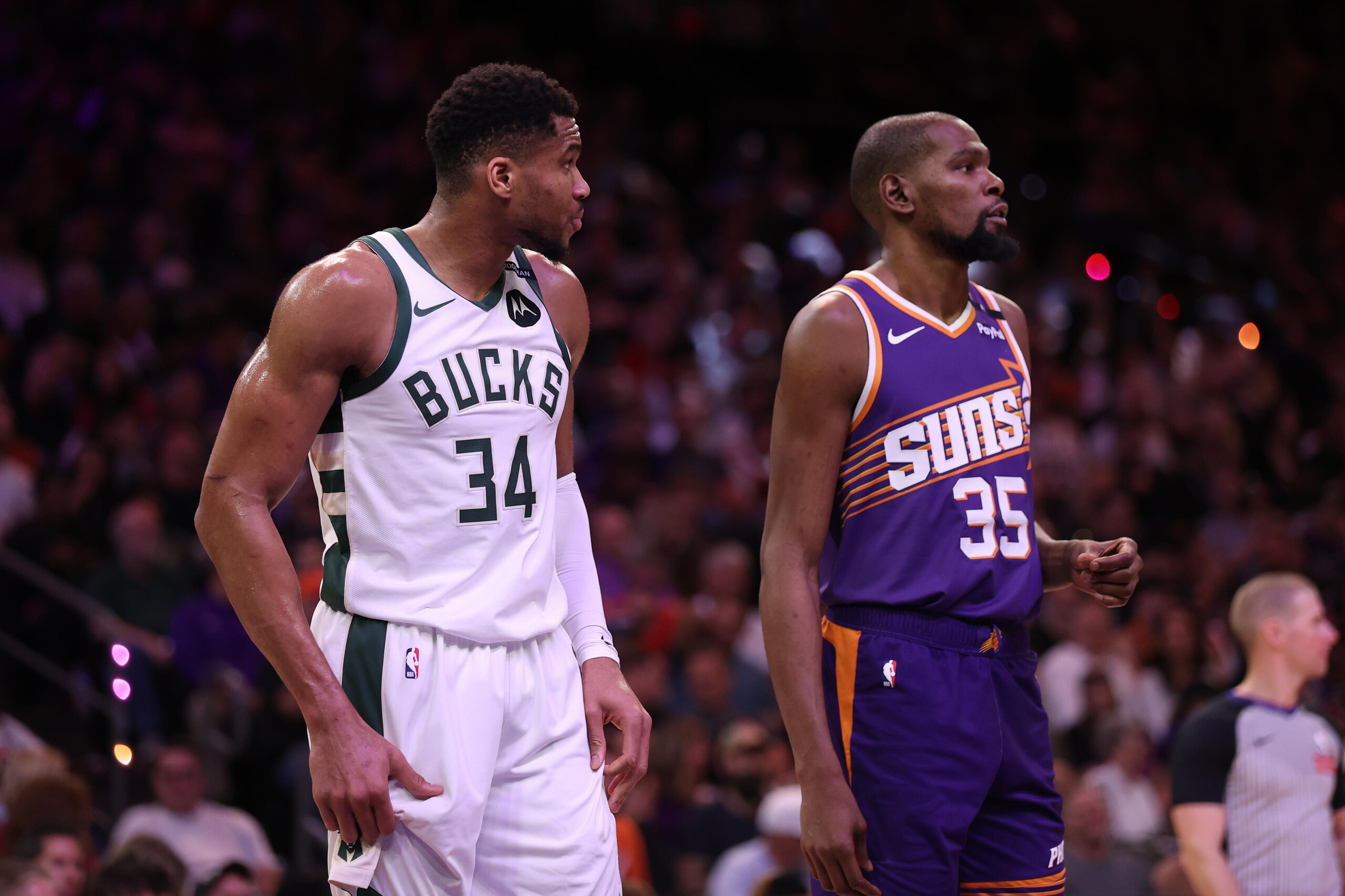 Milwaukee Bucks v Phoenix Suns Milwaukee Bucks v Phoenix Suns