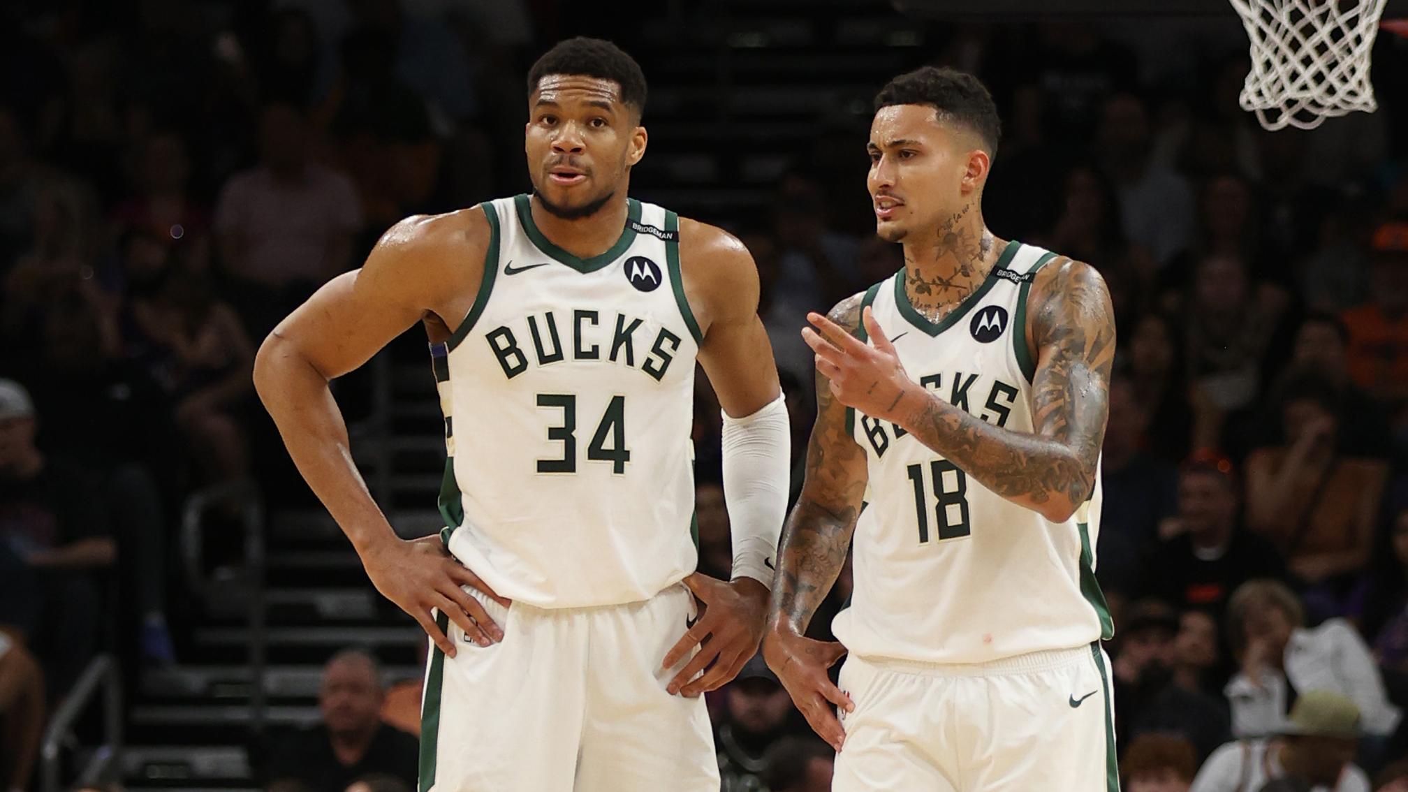 Milwaukee Bucks v Phoenix Suns