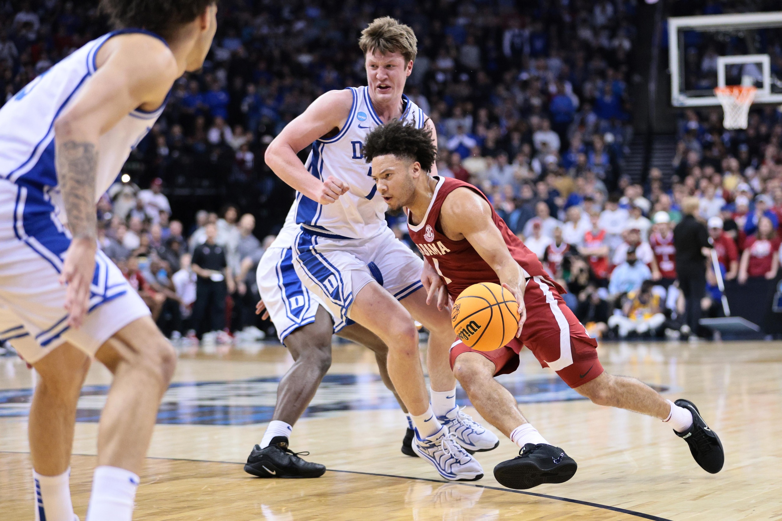 NCAA Men's Basketball Tournament - Elite Eight - Newark