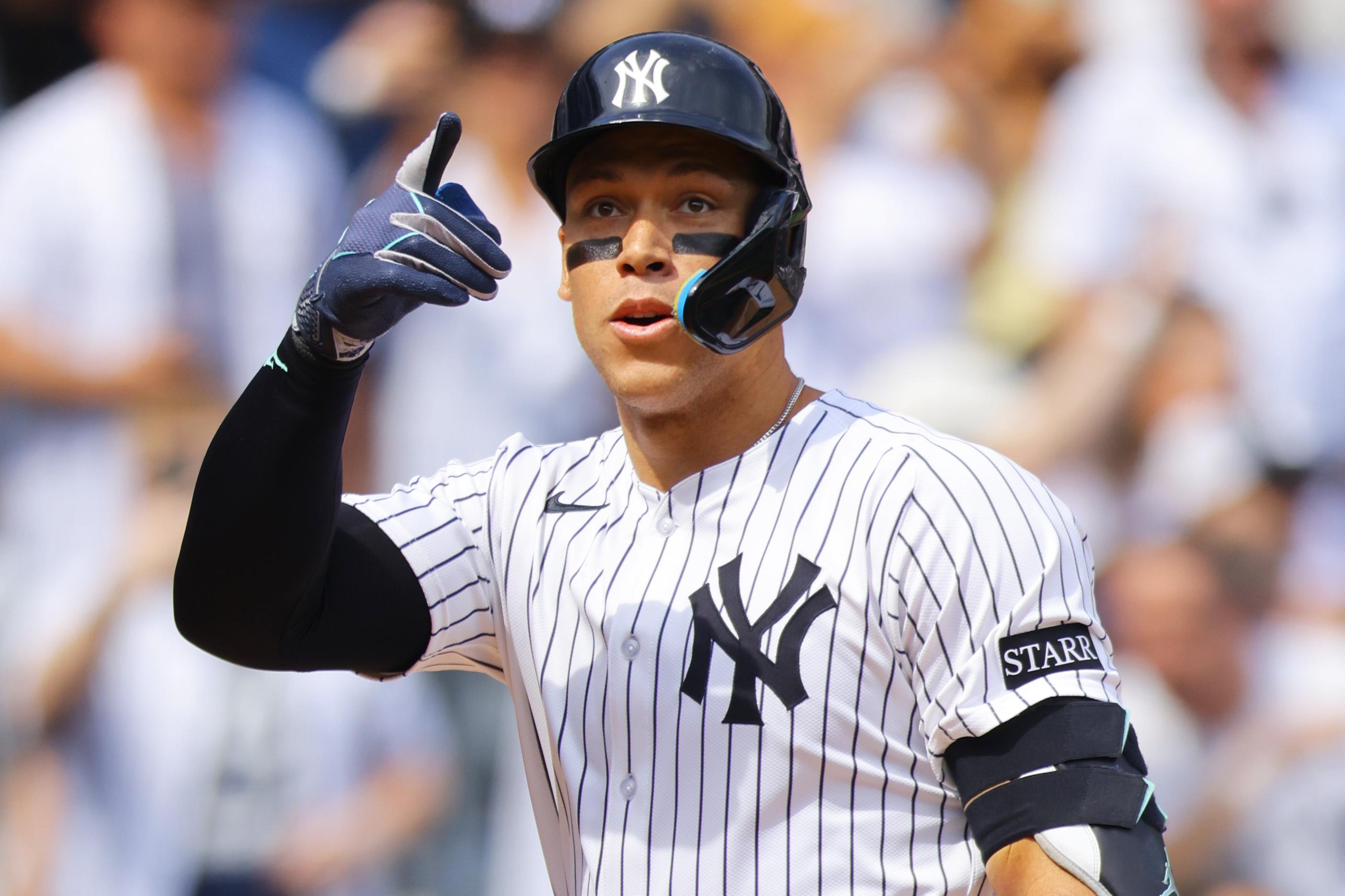 Milwaukee Brewers v New York Yankees