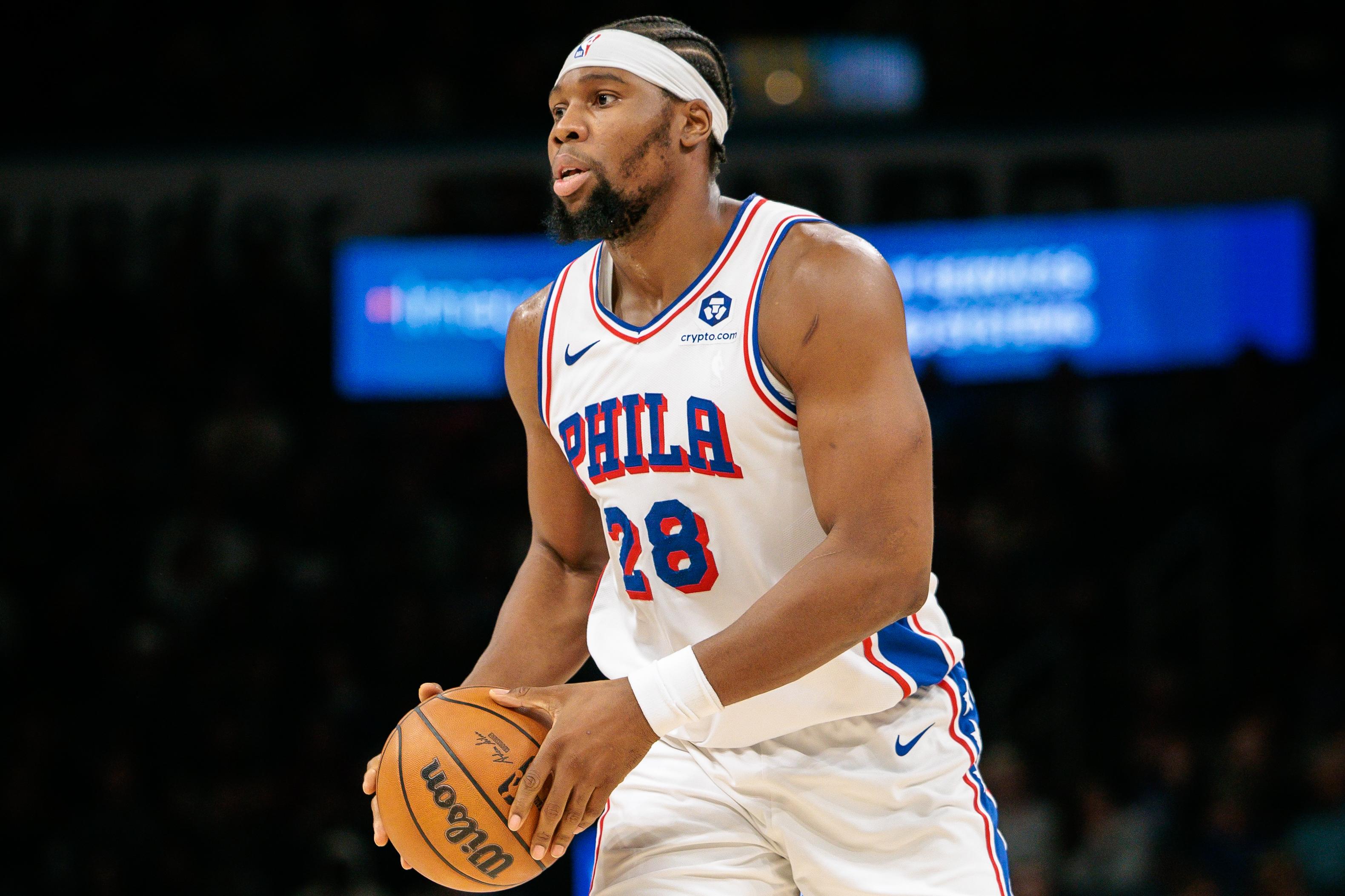 Philadelphia 76ers v Oklahoma City Thunder