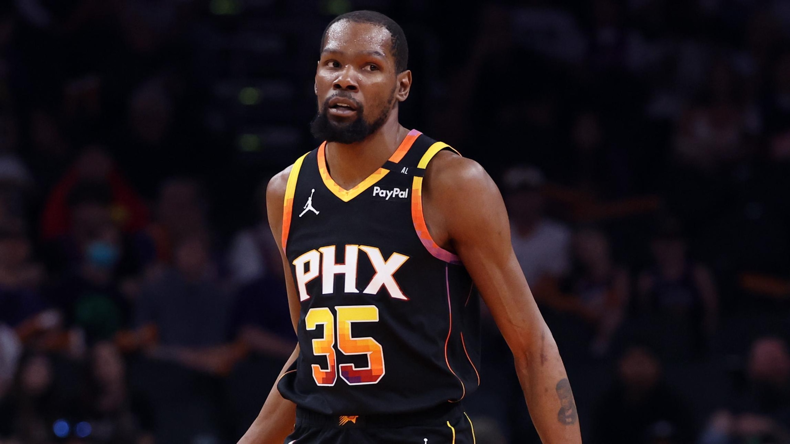 Cleveland Cavaliers v Phoenix Suns Cleveland Cavaliers v Phoenix Suns