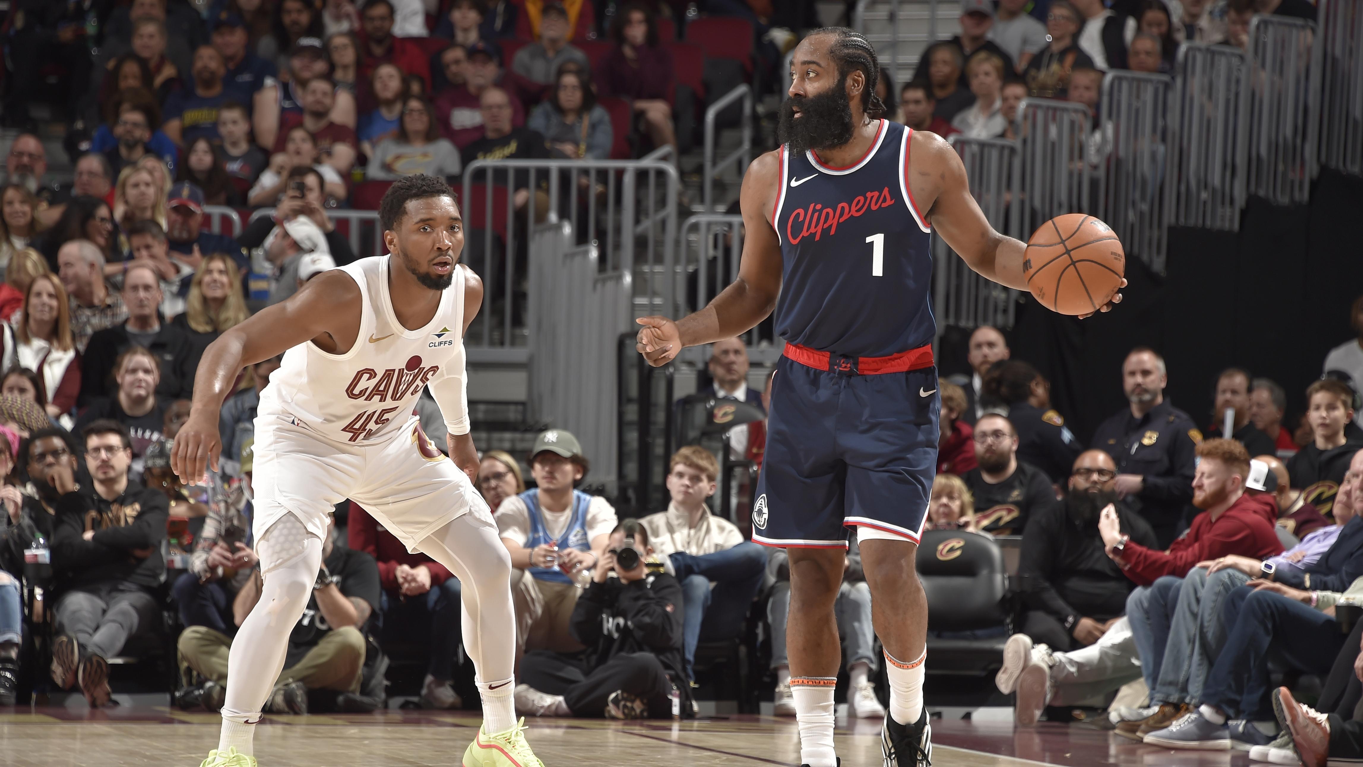 LA Clippers v Cleveland Cavaliers LA Clippers v Cleveland Cavaliers