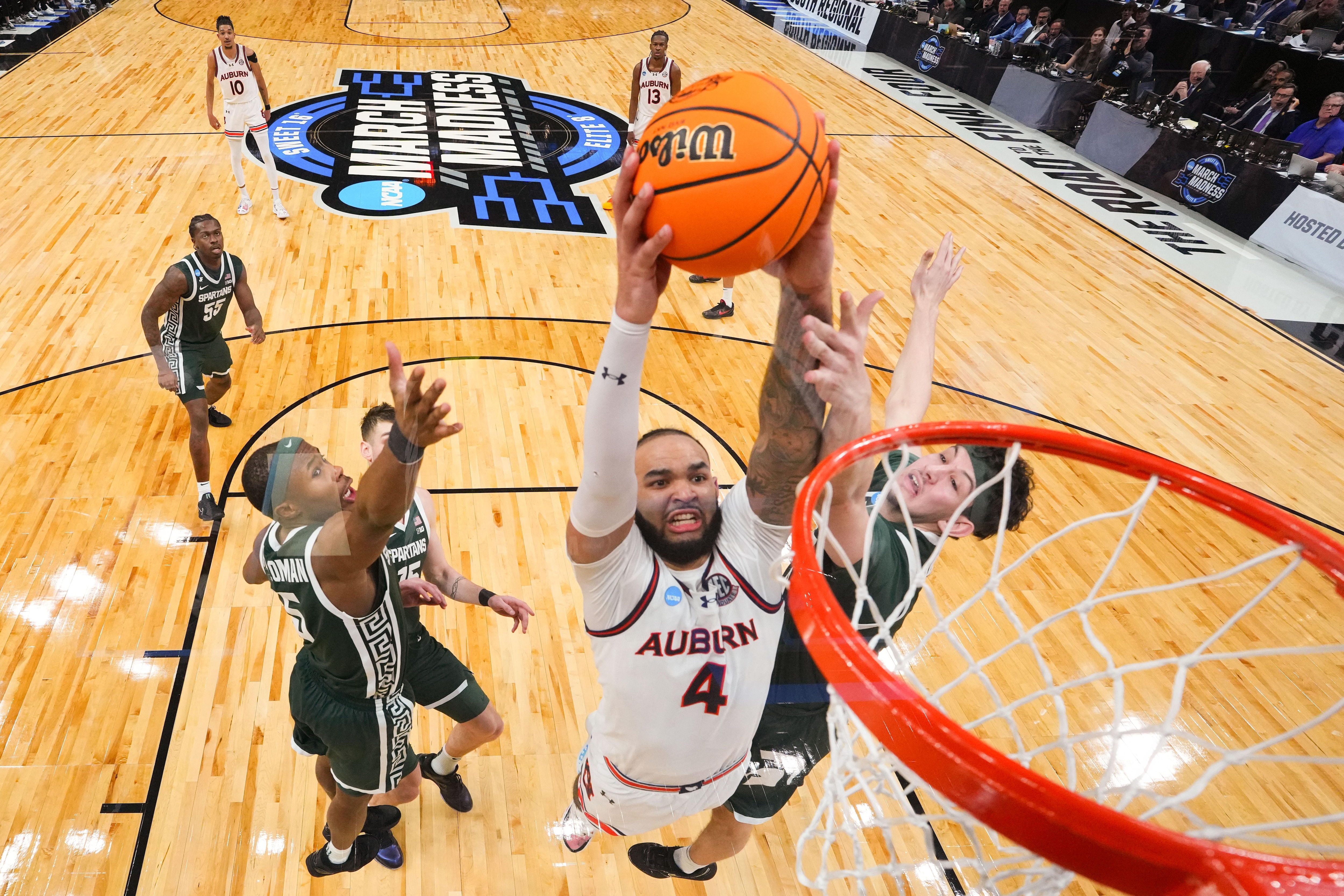 NCAA Men's Basketball Tournament - Elite Eight - Atlanta