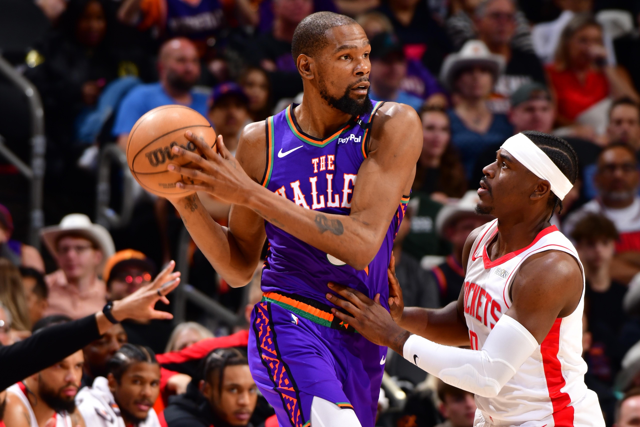 Houston Rockets v Phoenix Suns