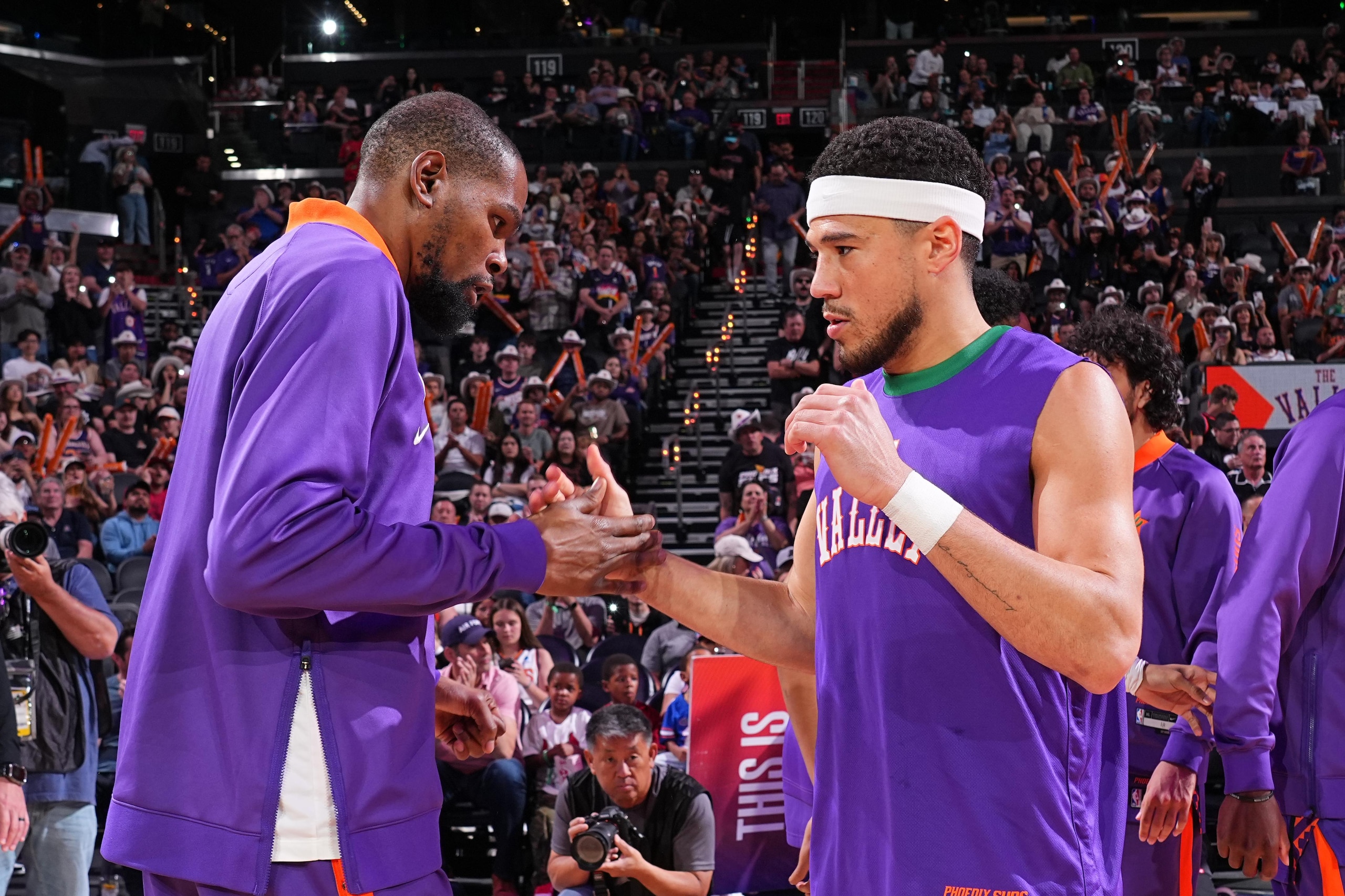 Houston Rockets v Phoenix Suns