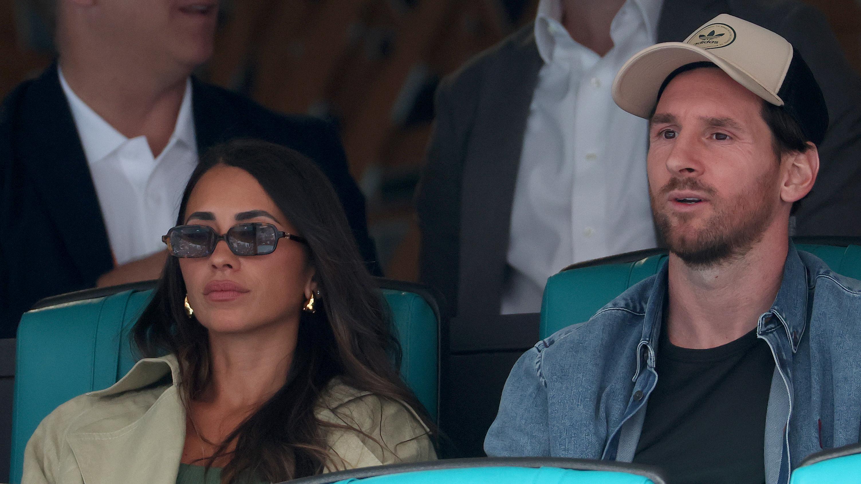 Lionel Messi, Wife Antonela Roccuzzo Featured at Coldplay Concert After Viral Meme