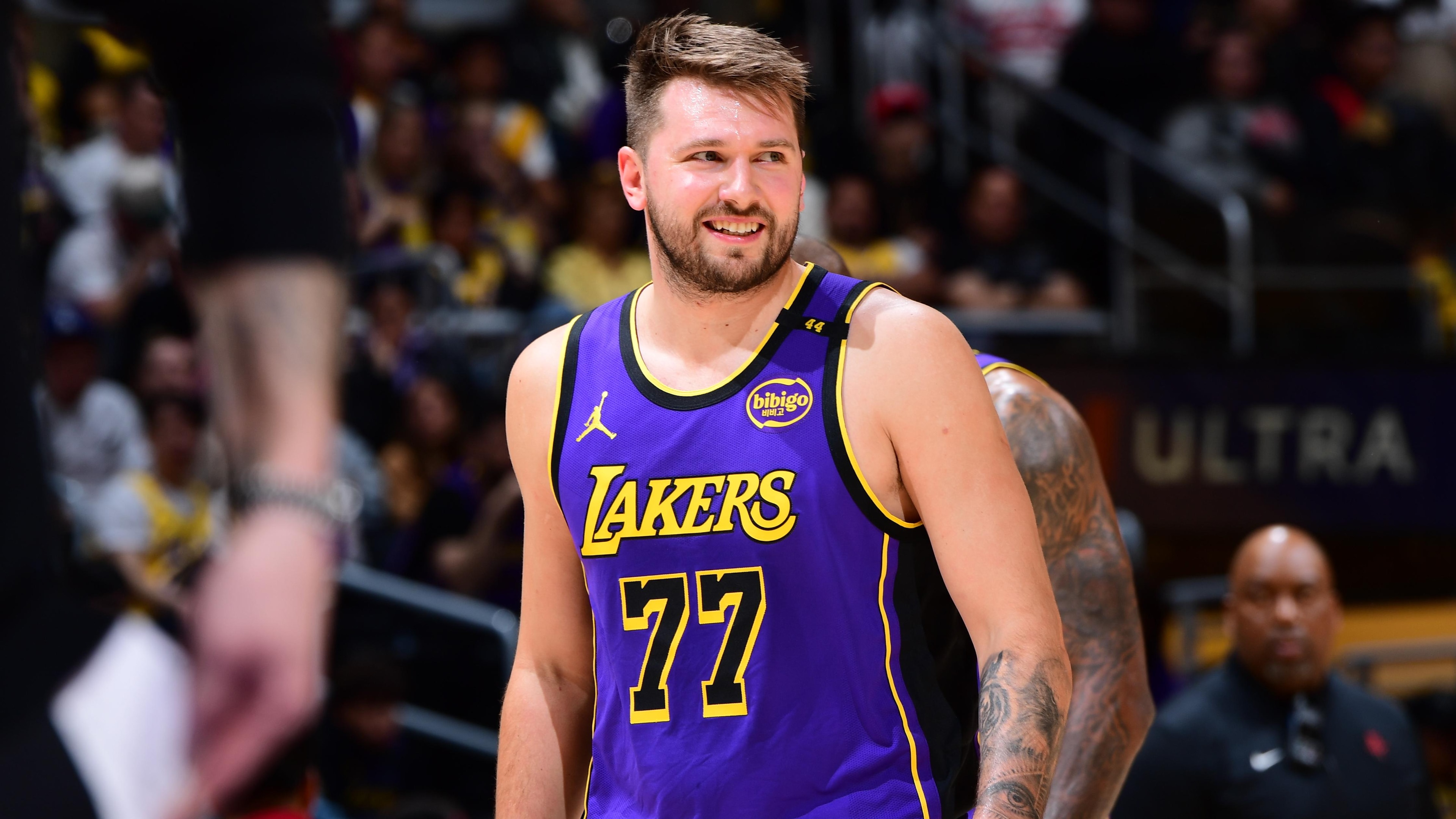 Houston Rockets v Los Angeles Lakers Houston Rockets v Los Angeles Lakers