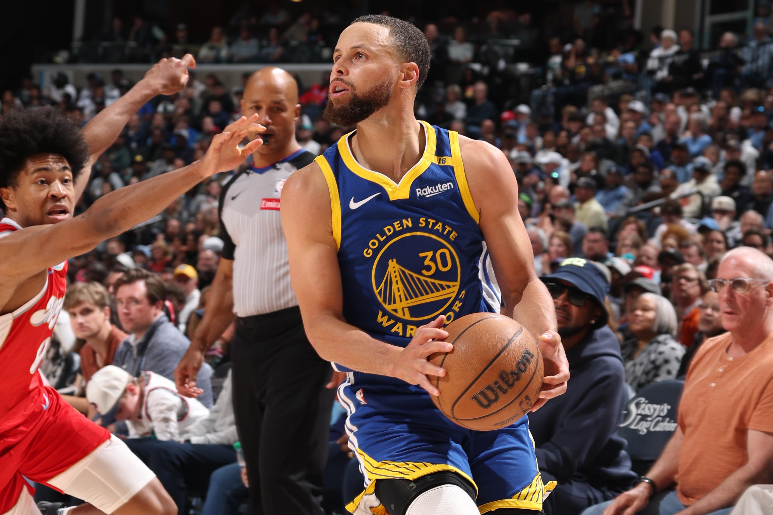 Golden State Warriors v Memphis Grizzlies