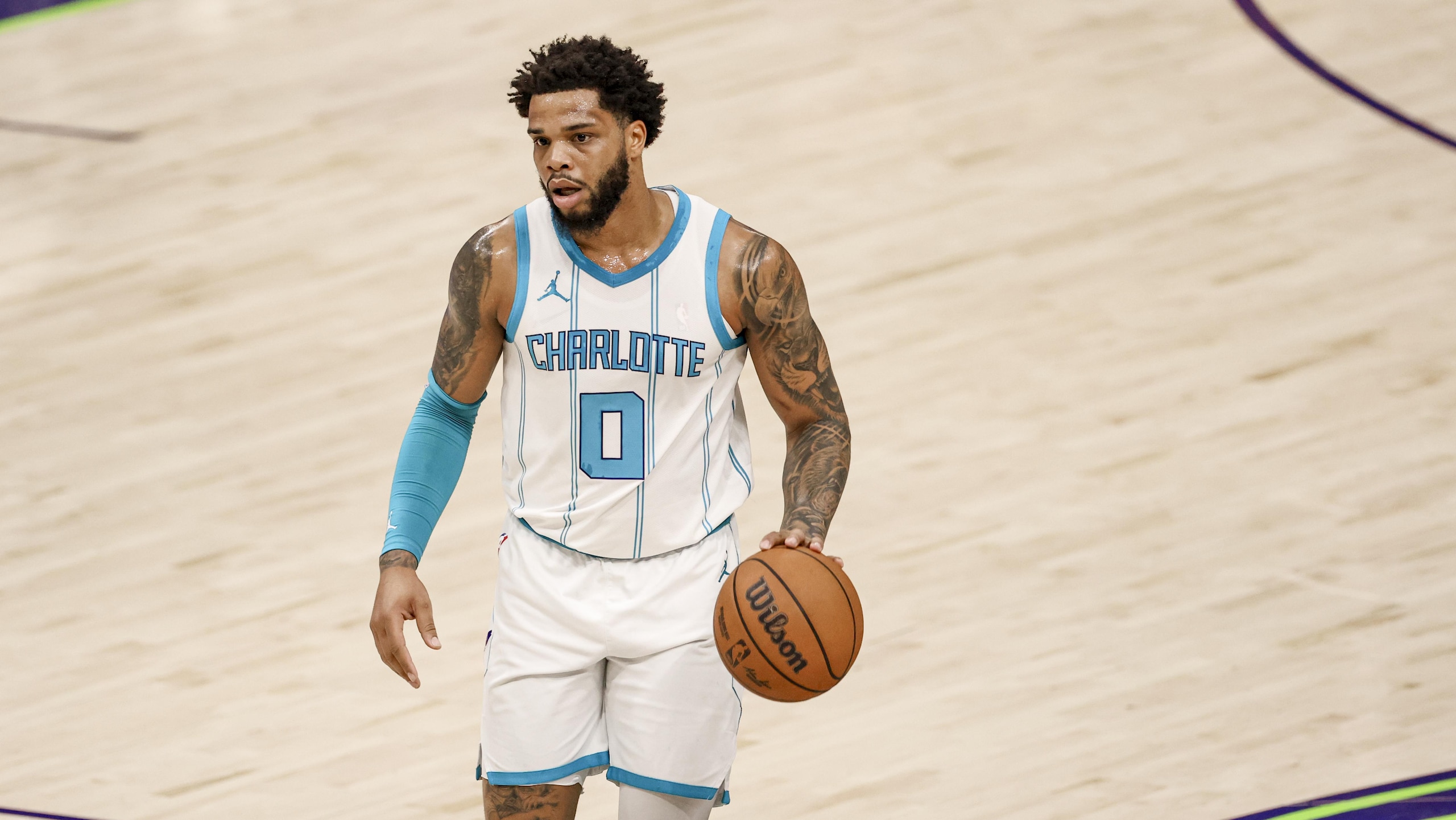 Charlotte Hornets v New Orleans Pelicans