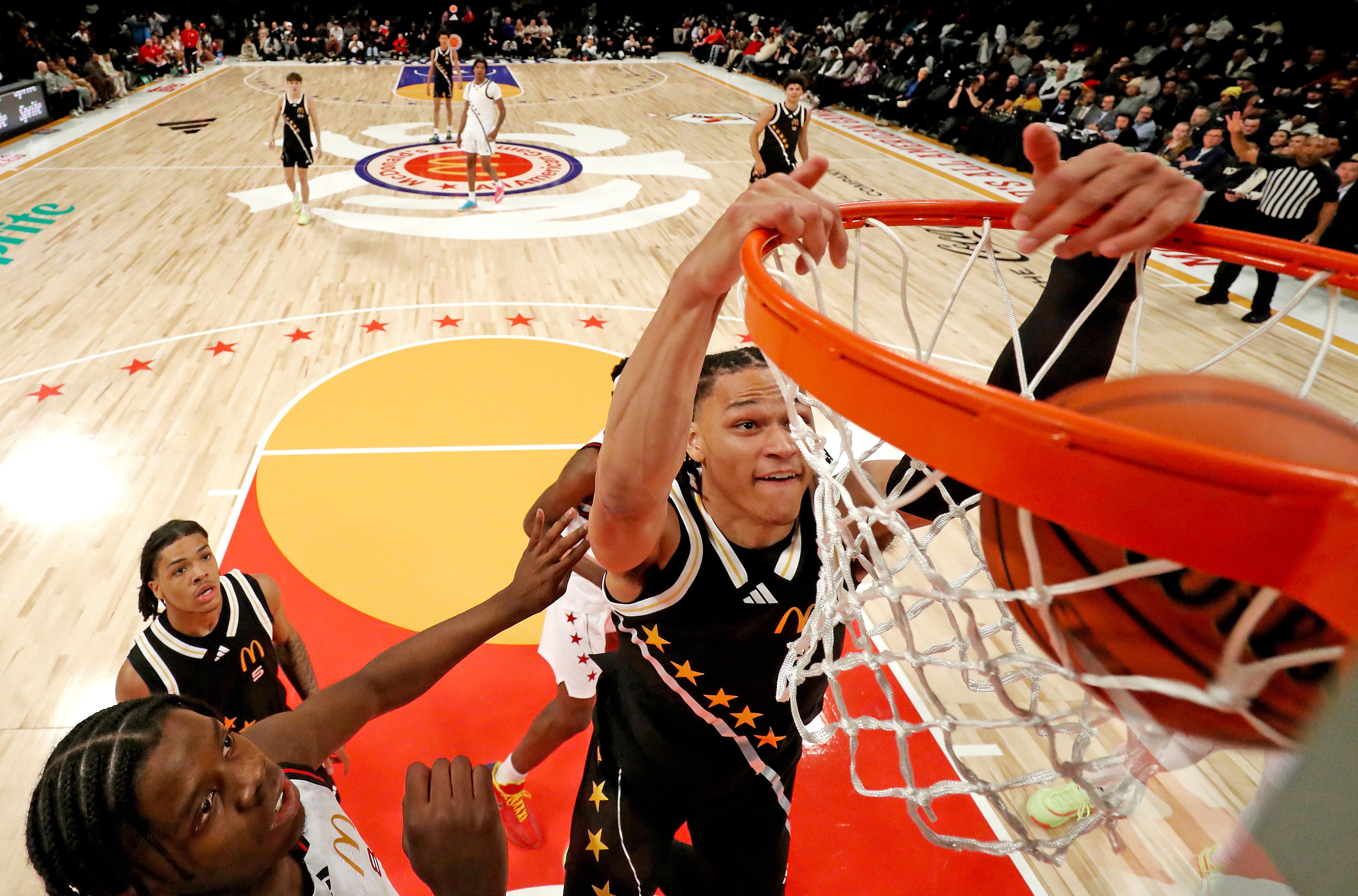 HIGH SCHOOL BASKETBALL: APR 01 McDonald's All American Boys Game