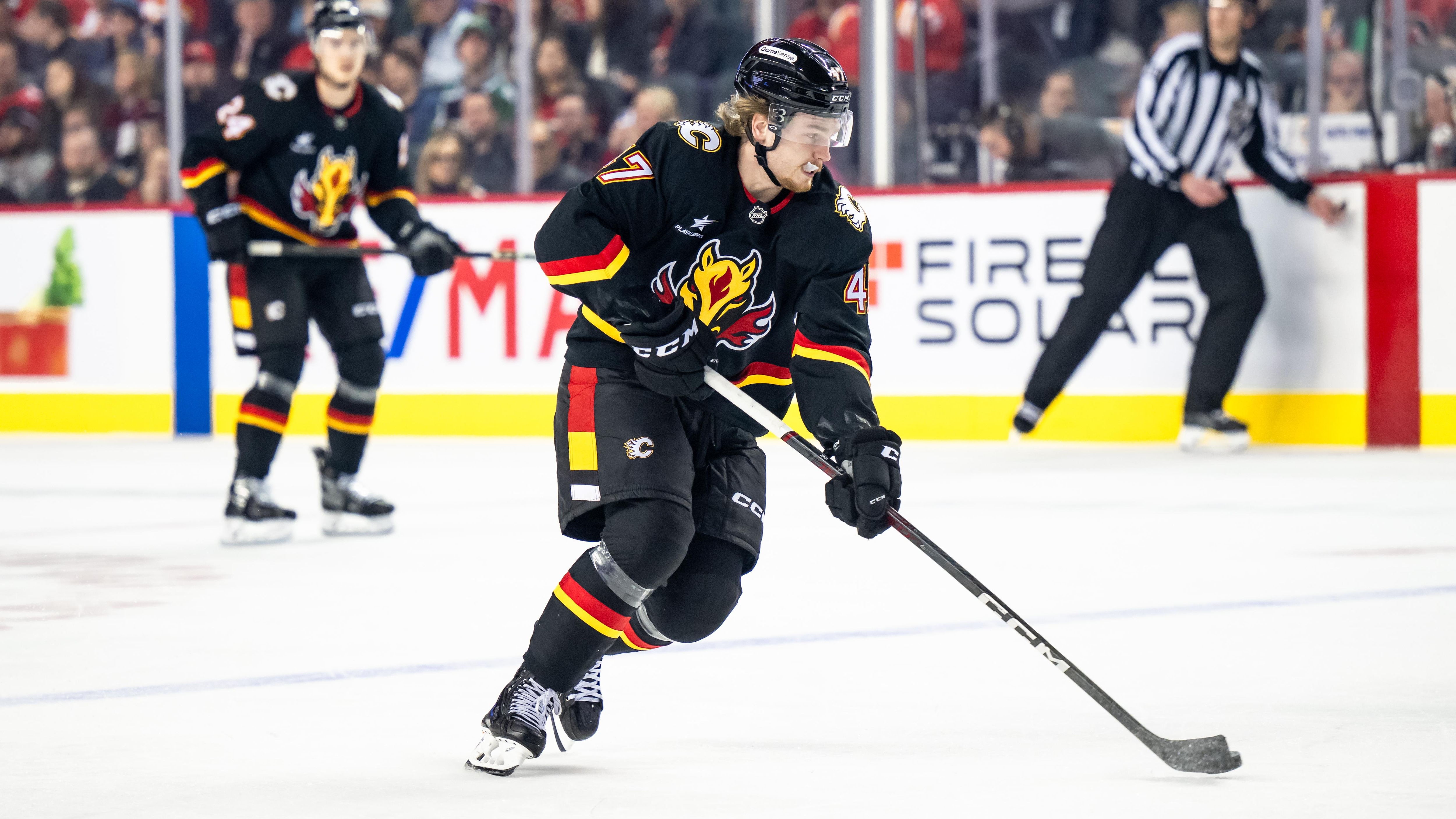 NHL: MAR 27 Stars at Flames