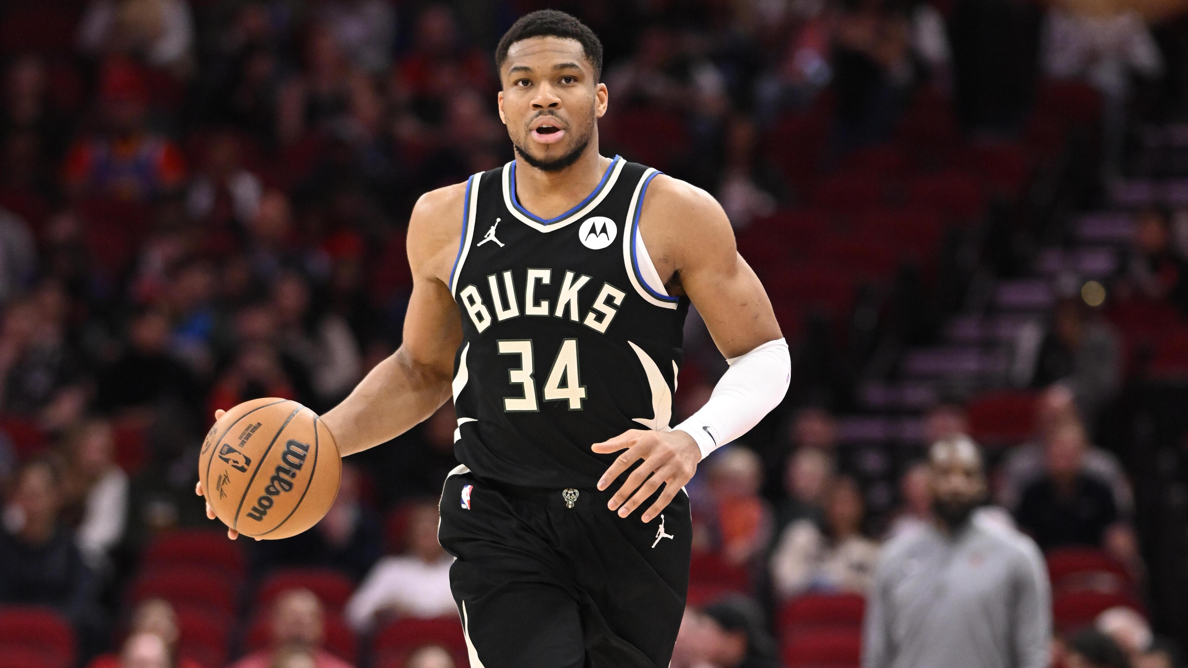 Houston Rockets vs Milwaukee Bucks