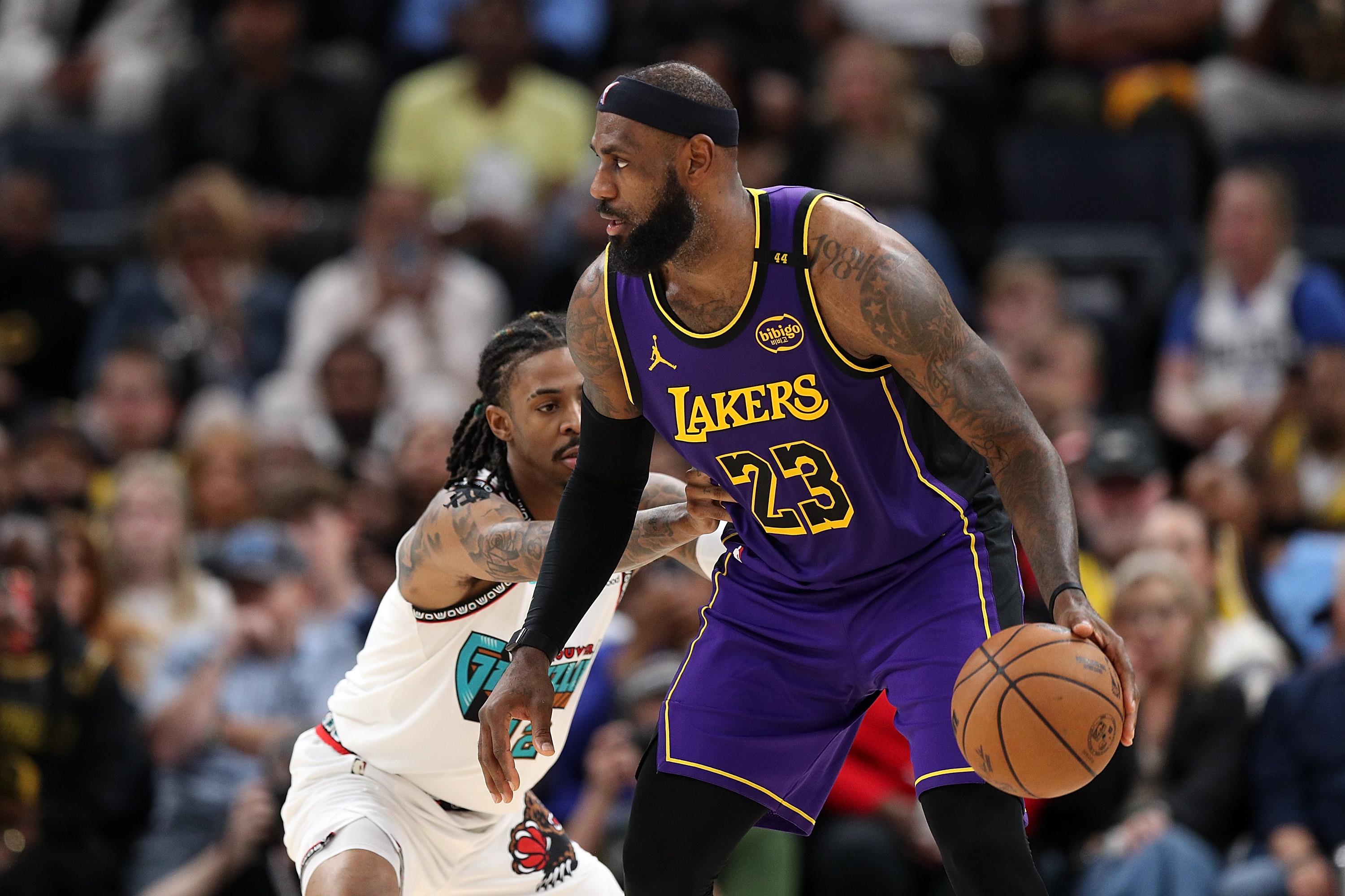 Los Angeles Lakers v Memphis Grizzlies