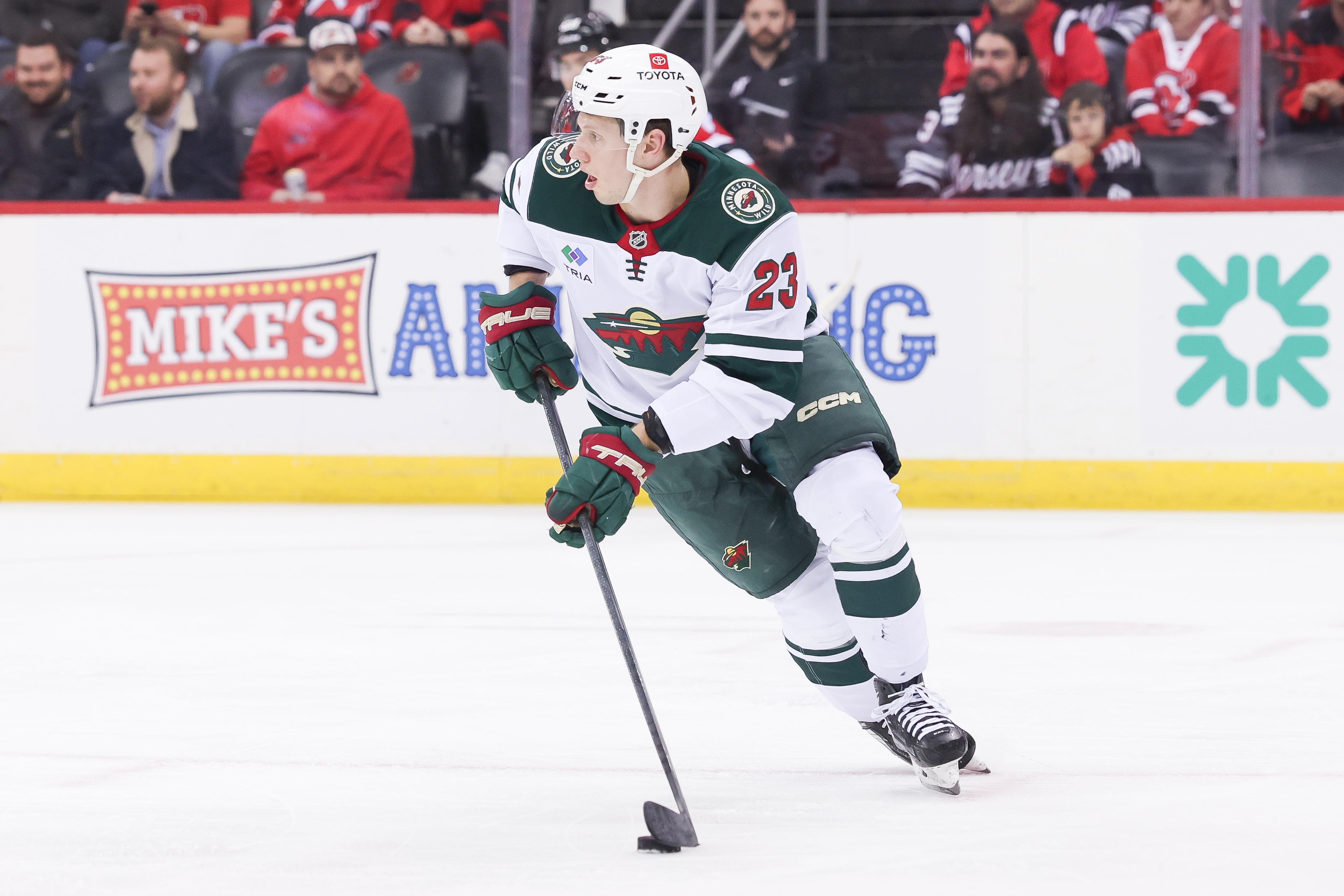 NHL: MAR 31 Wild at Devils