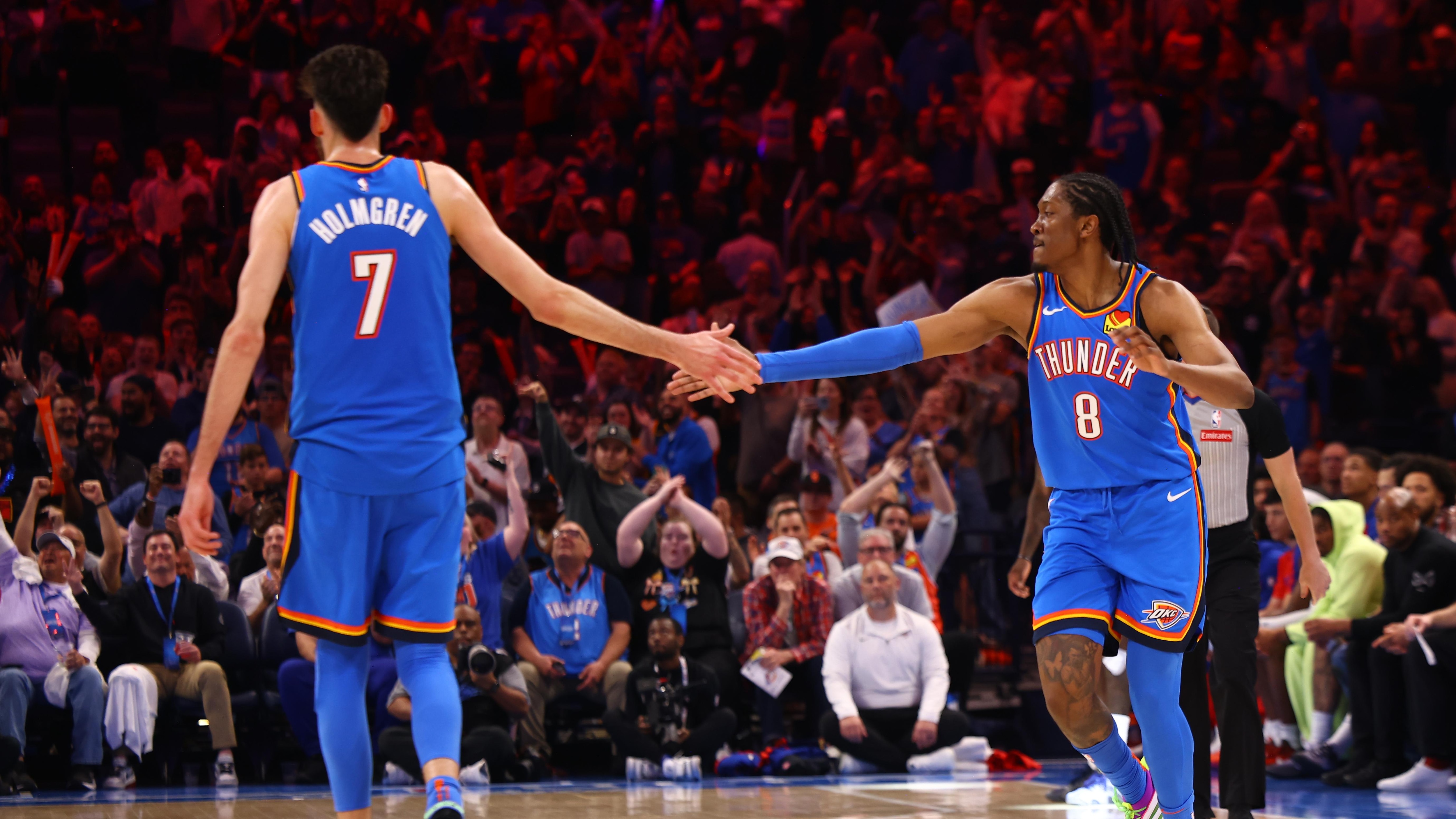 Detroit Pistons v Oklahoma City Thunder