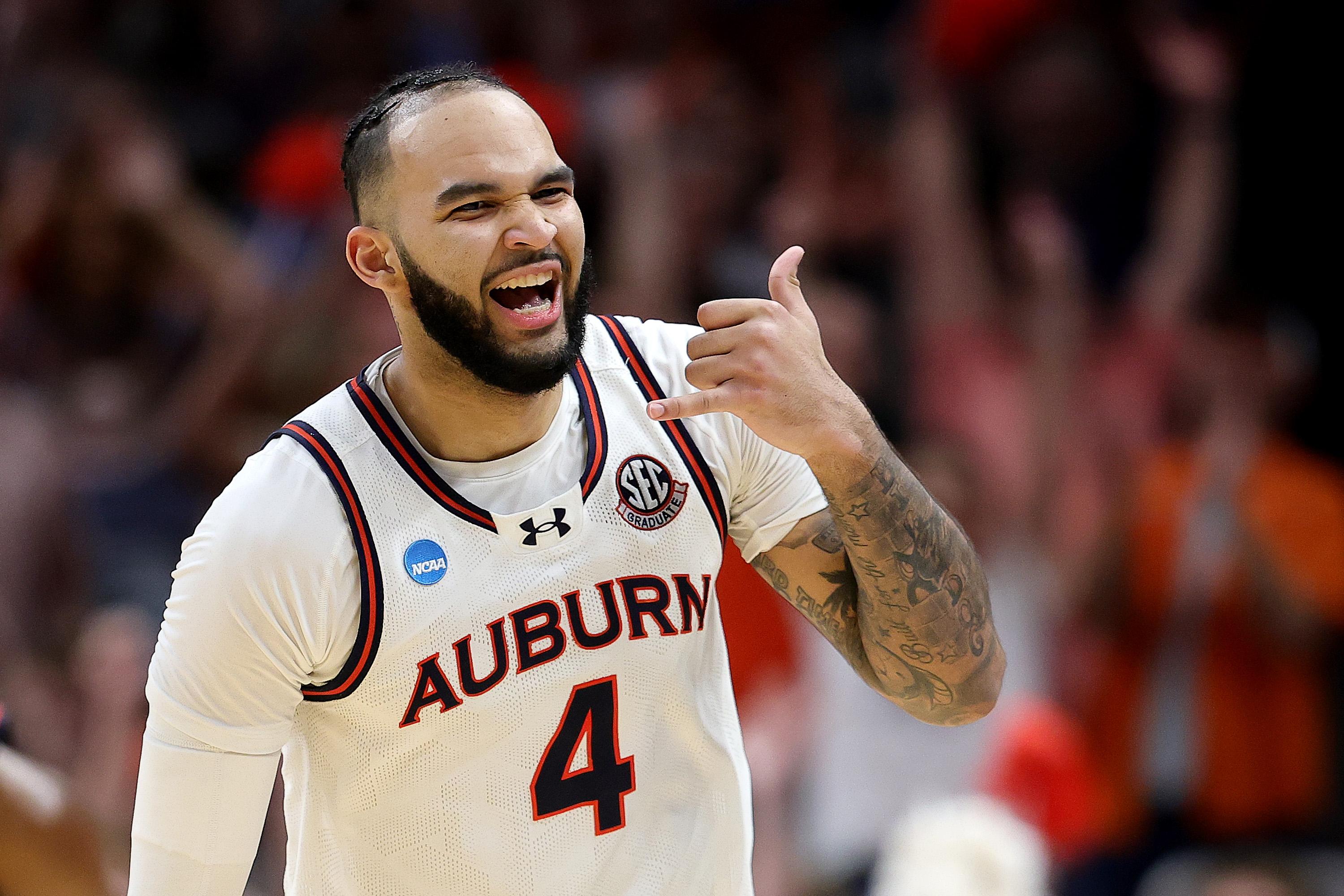 Michigan State v Auburn