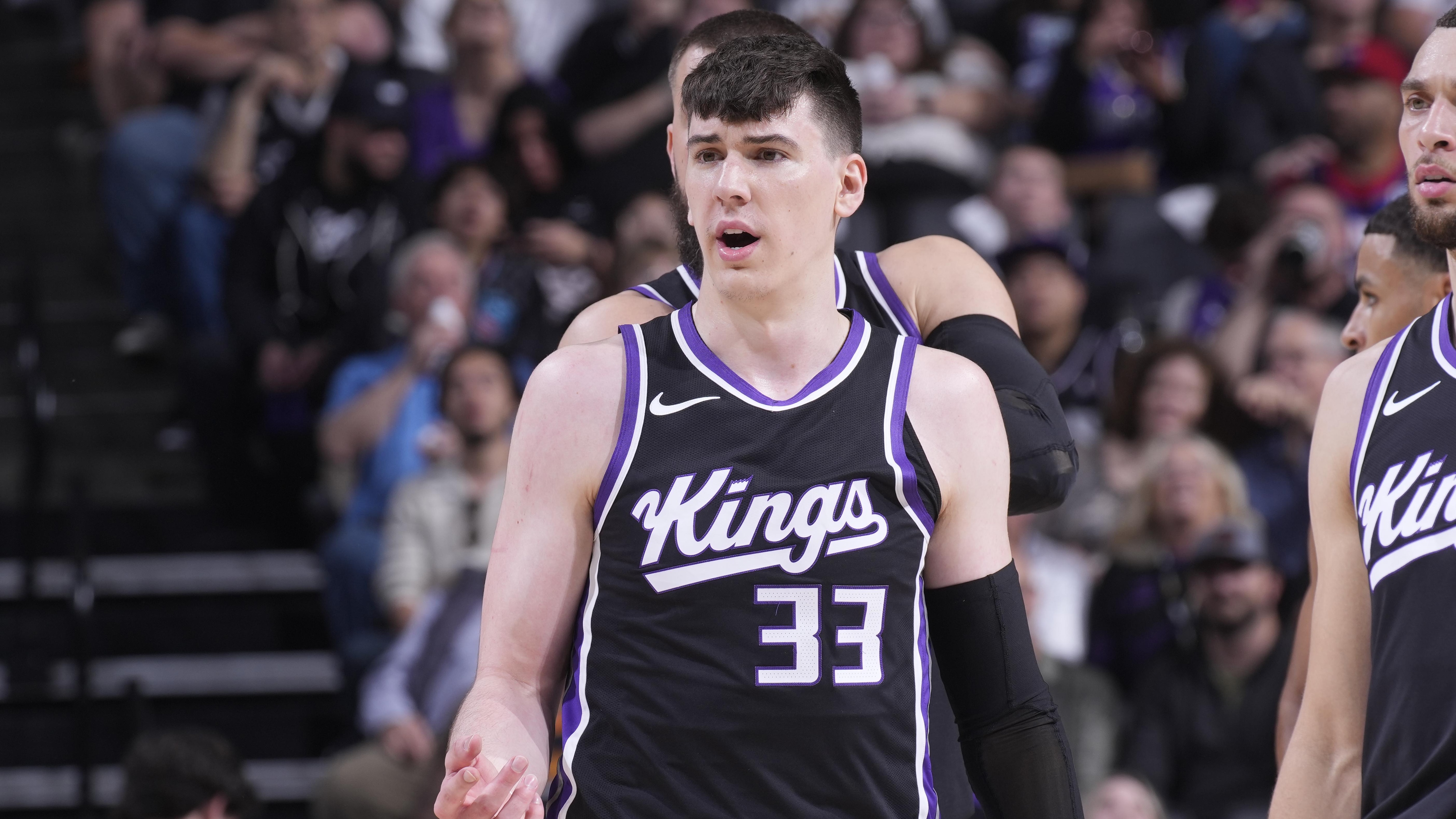 Oklahoma City Thunder v Sacramento Kings