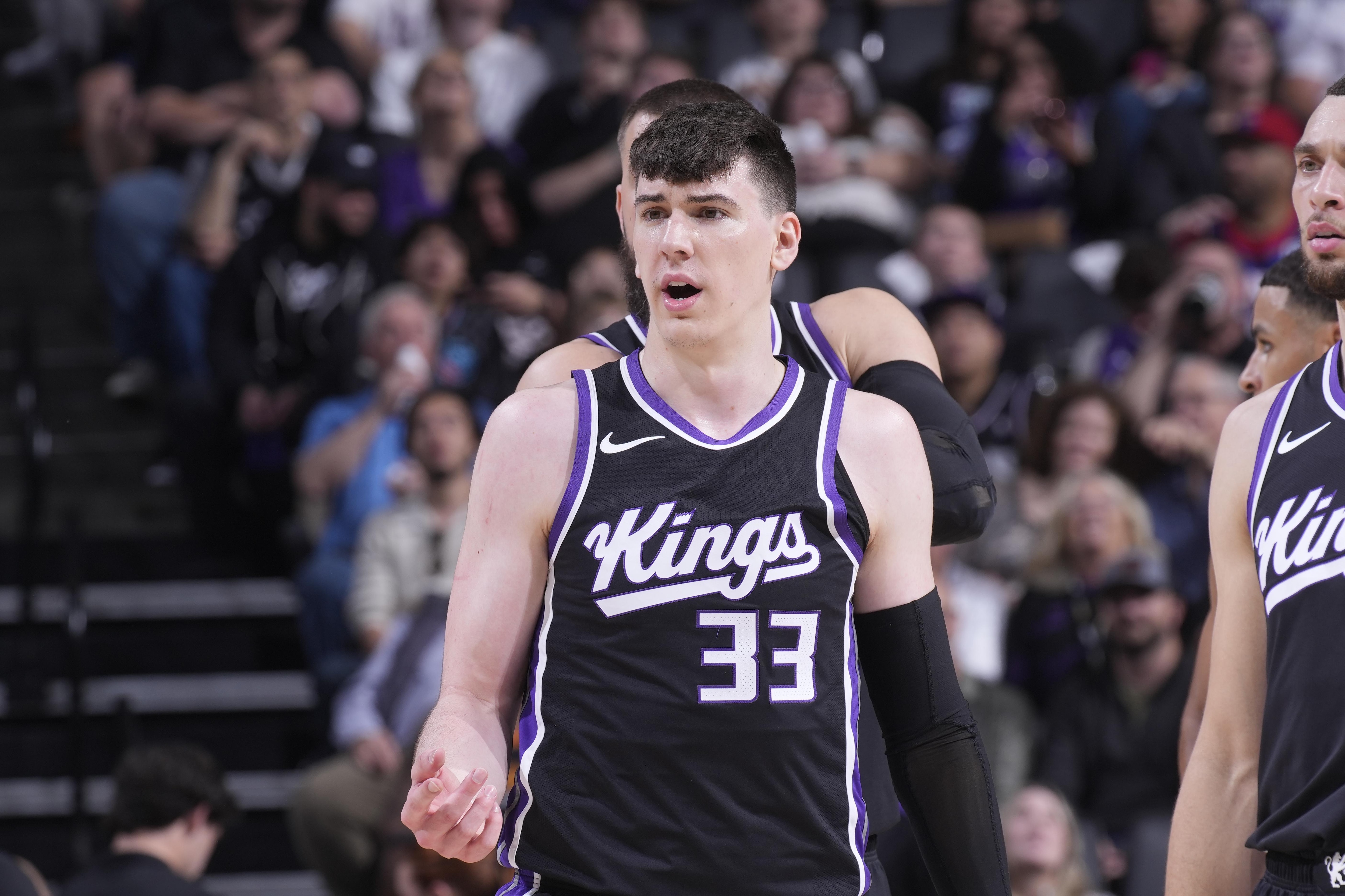 Oklahoma City Thunder v Sacramento Kings