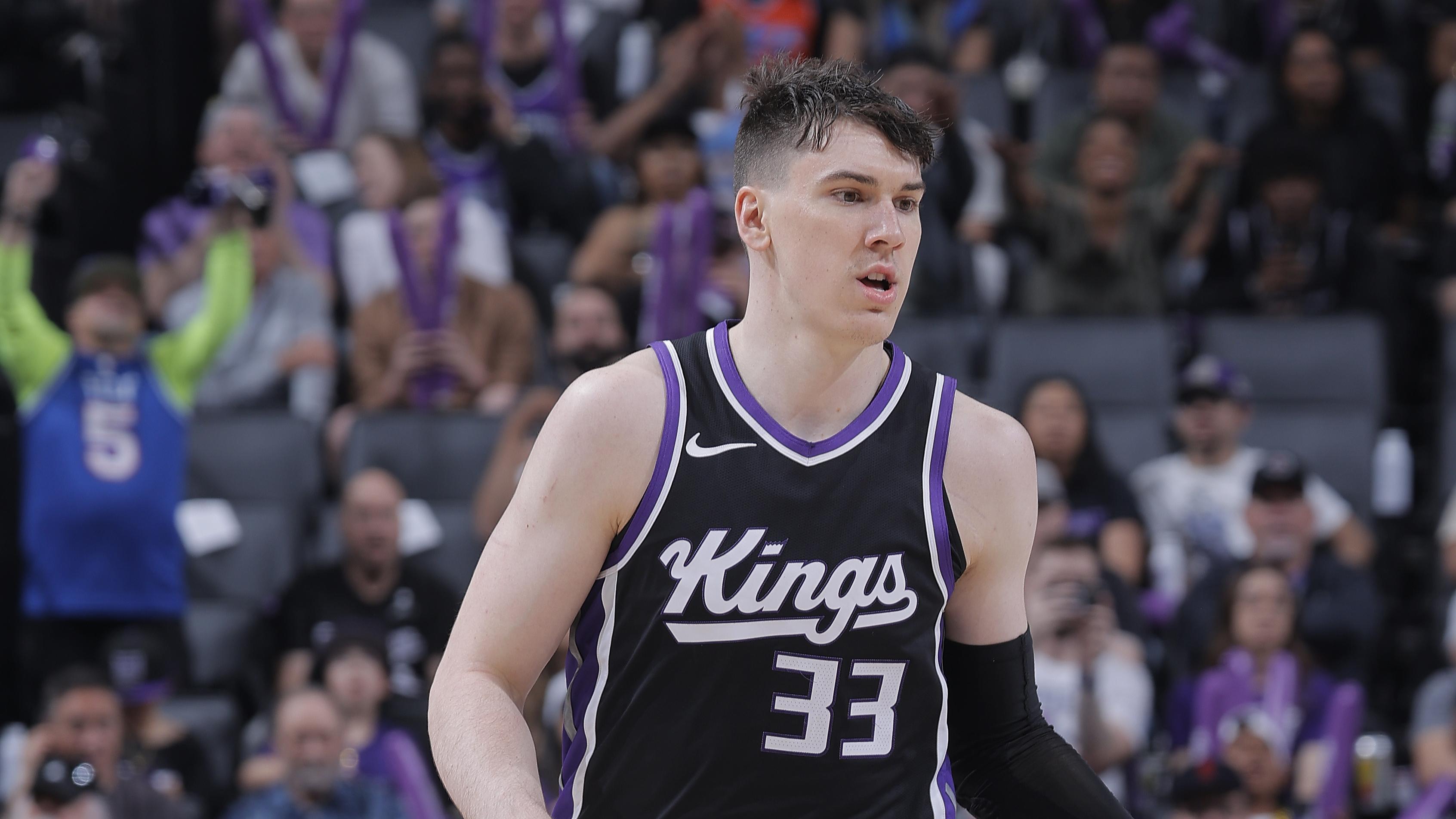 Oklahoma City Thunder v Sacramento Kings