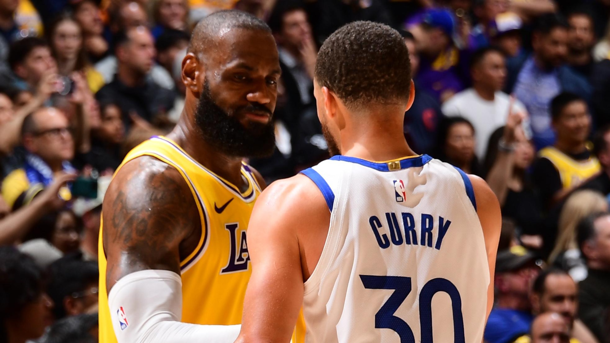 Golden State Warriors v Los Angeles Lakers