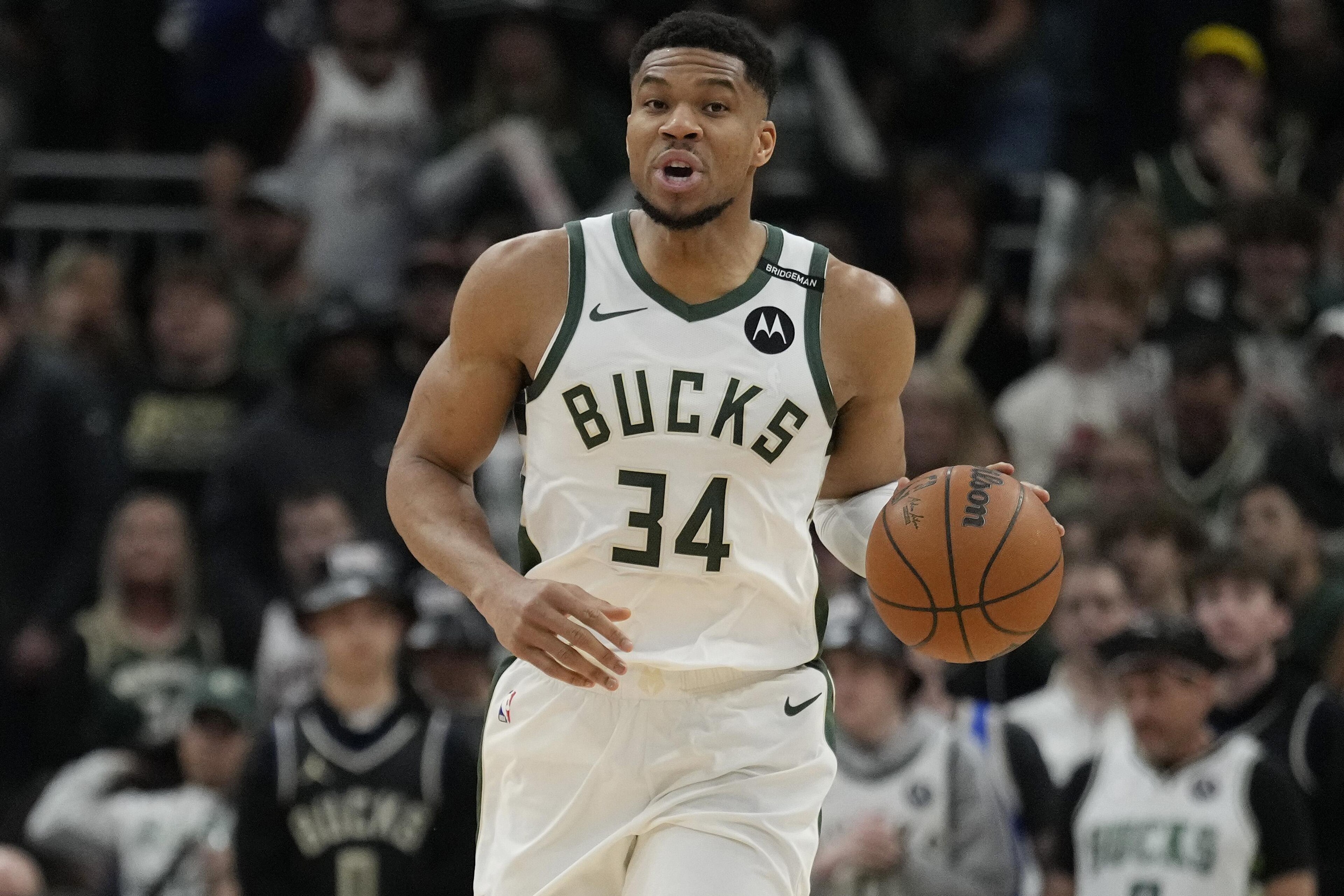 Atlanta Hawks v Milwaukee Bucks