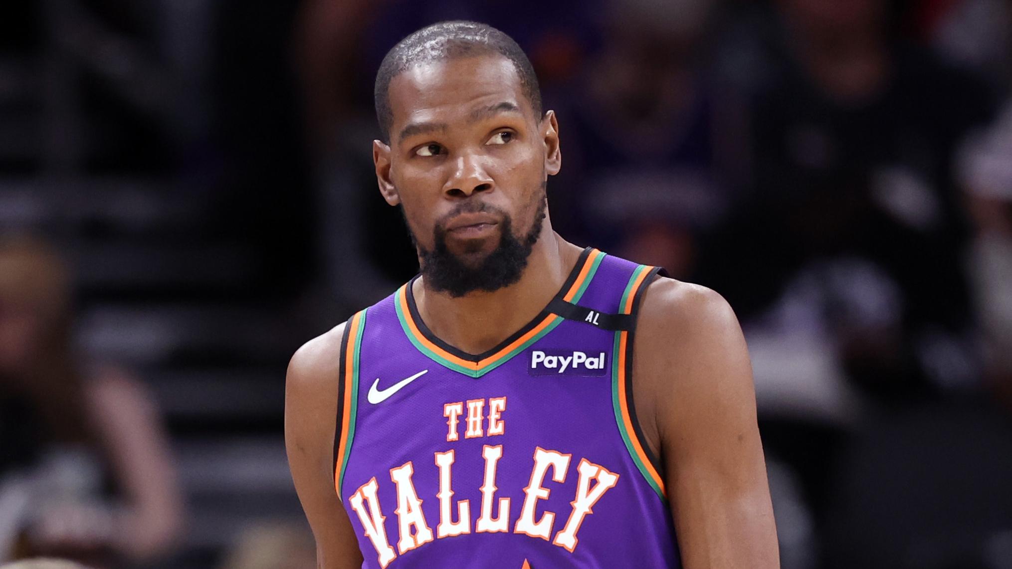 Houston Rockets v Phoenix Suns