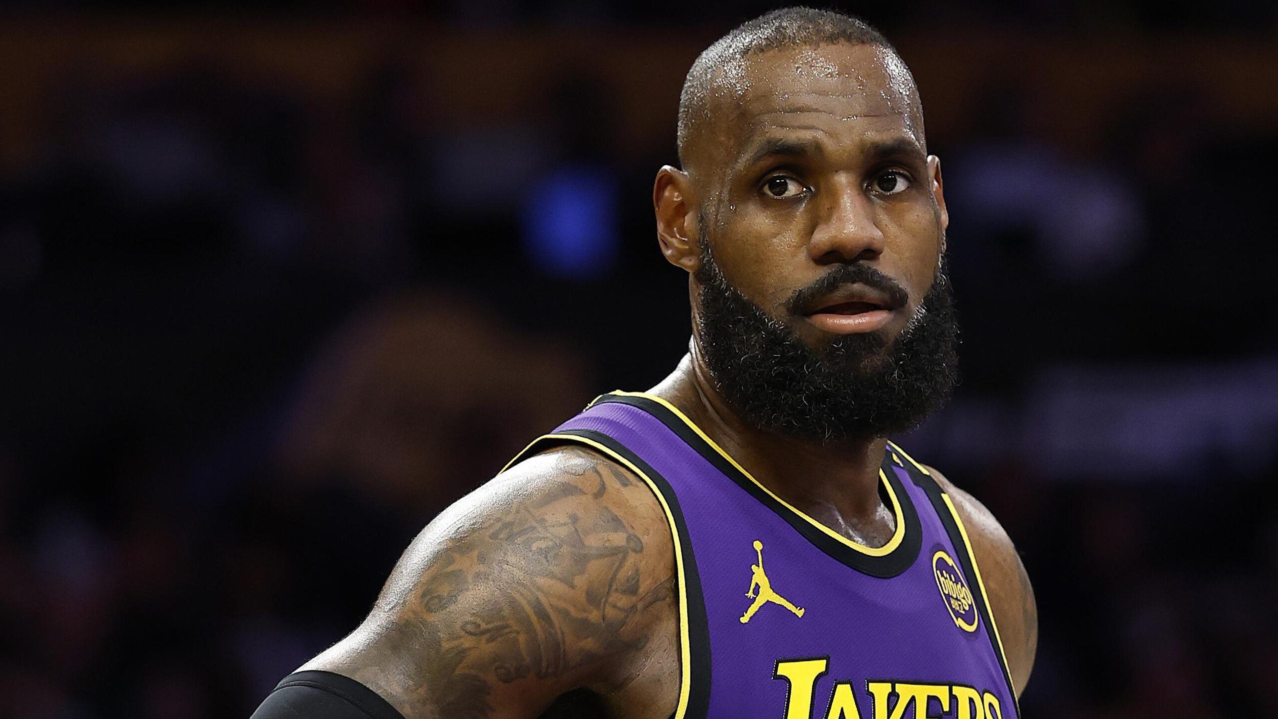 Houston Rockets v Los Angeles Lakers