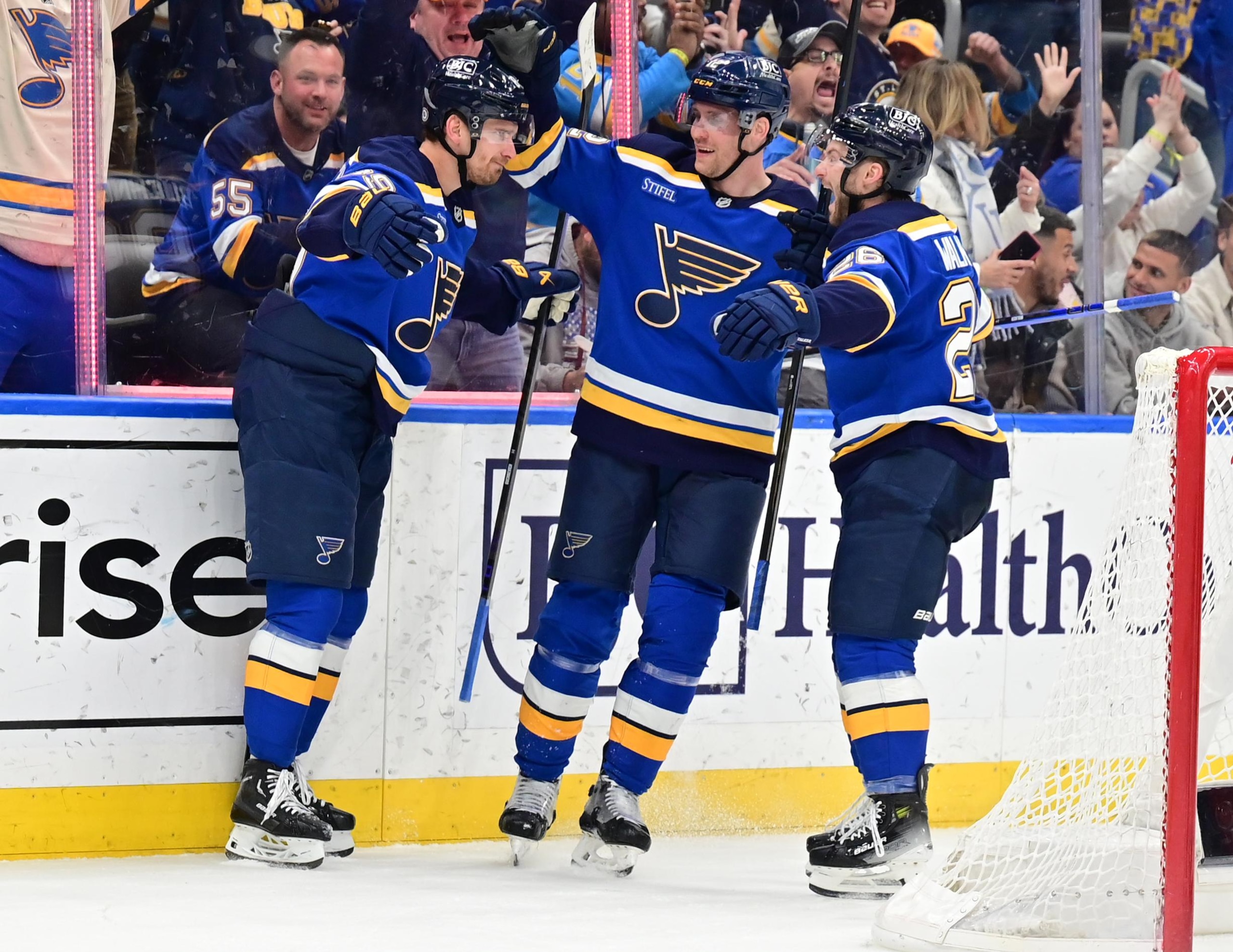 NHL: APR 03 Penguins at Blues NHL: APR 03 Penguins at Blues