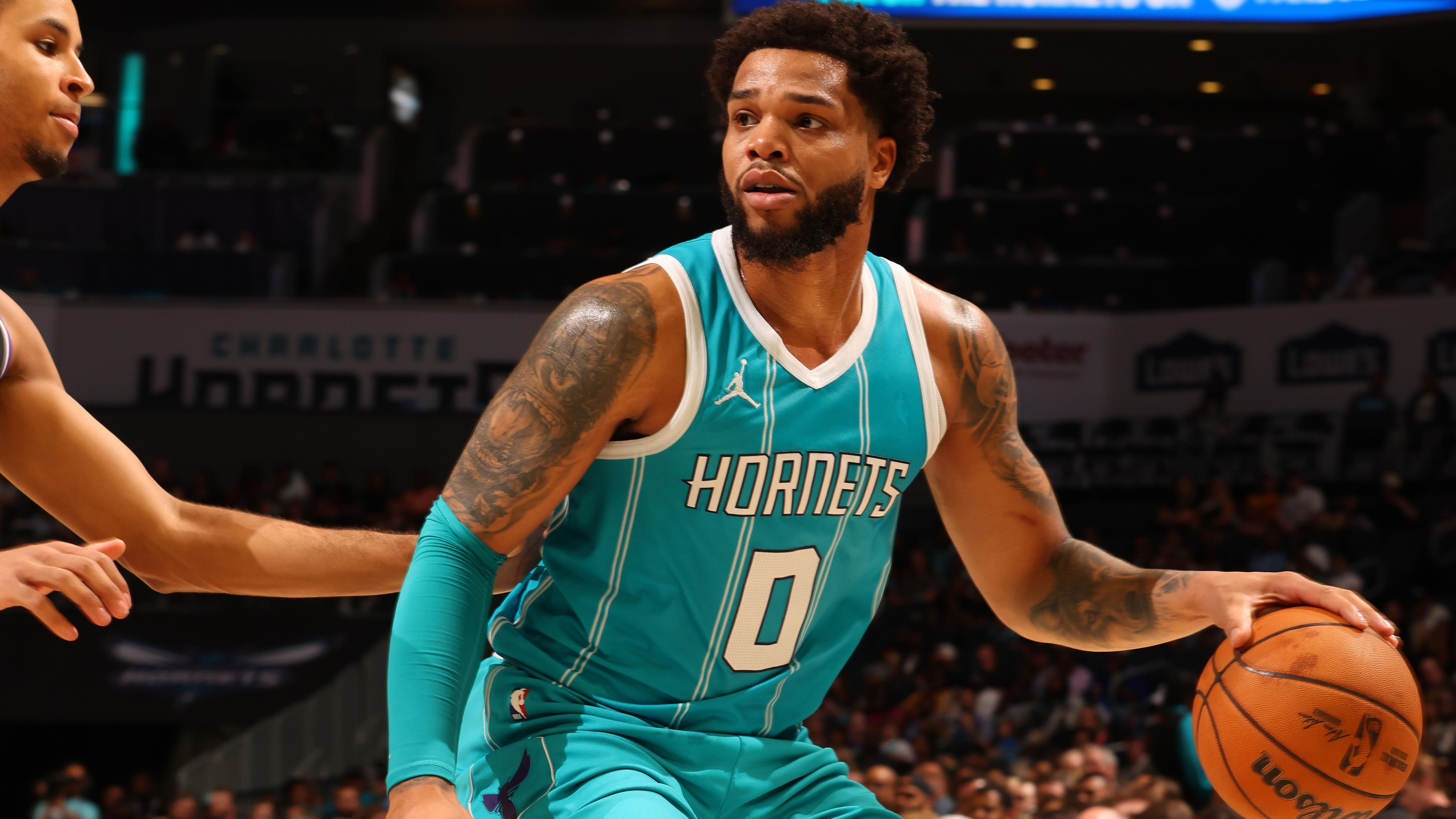 Sacramento Kings v Charlotte Hornets