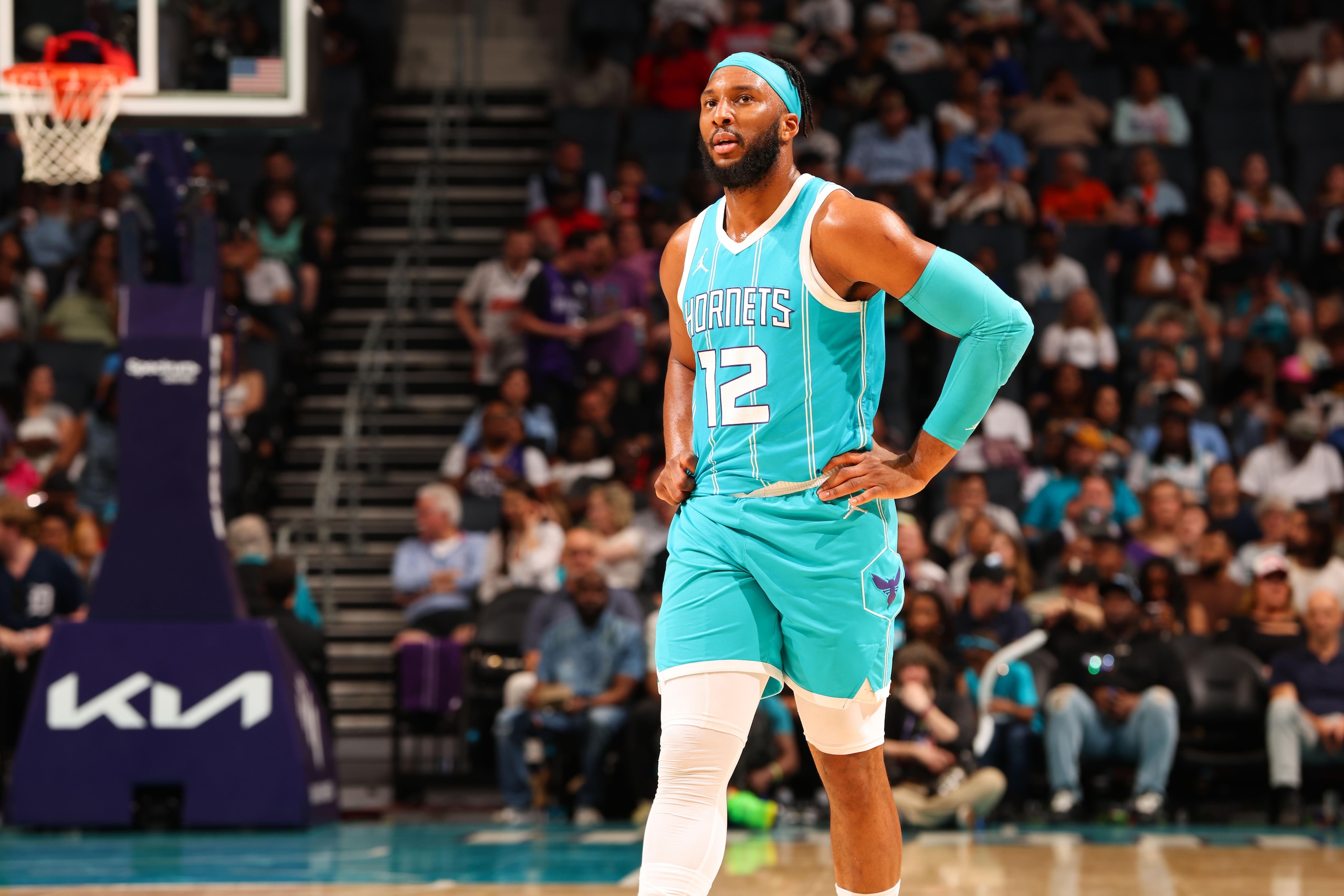 Sacramento Kings v Charlotte Hornets