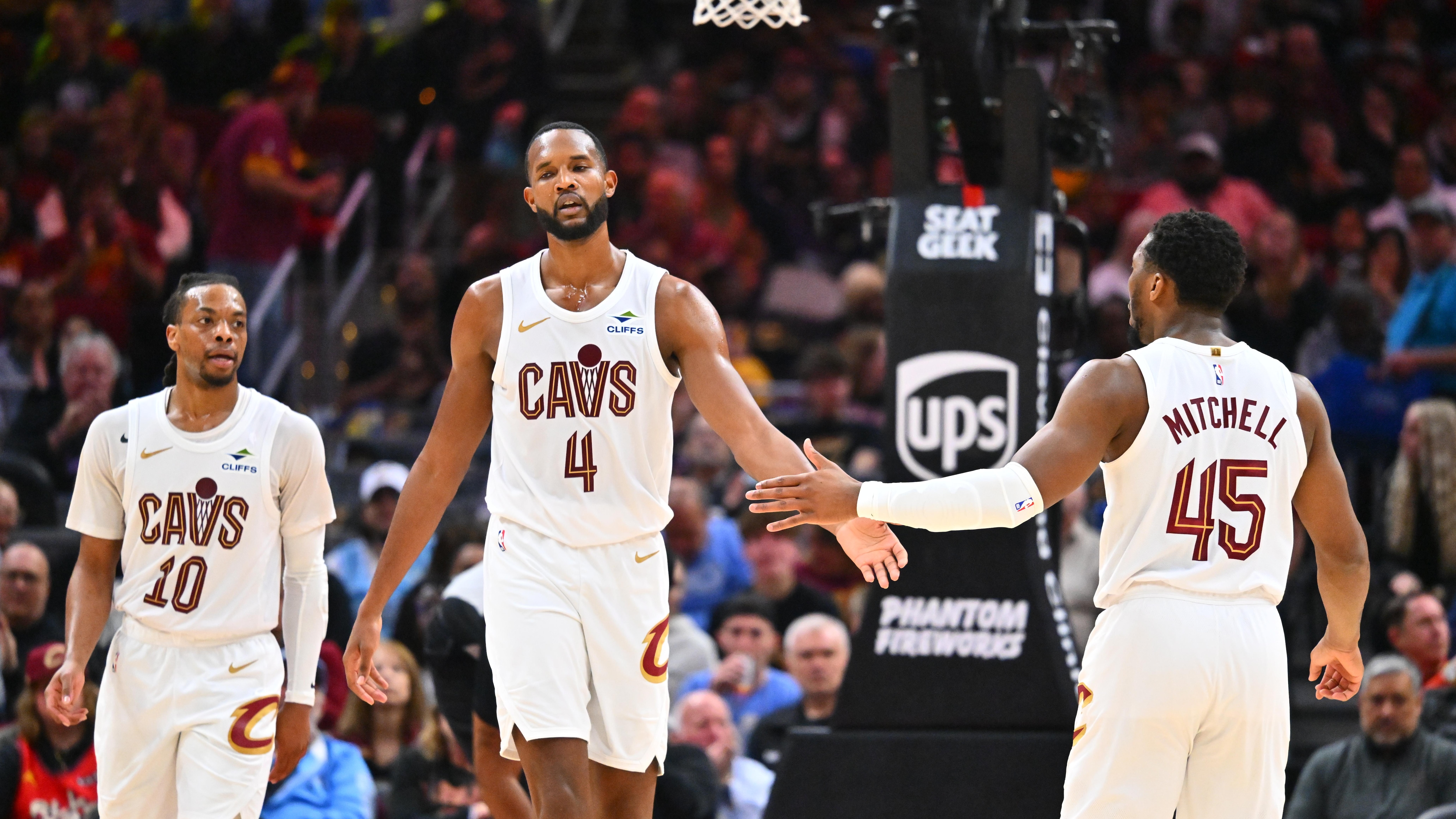 Los Angeles Clippers v Cleveland Cavaliers