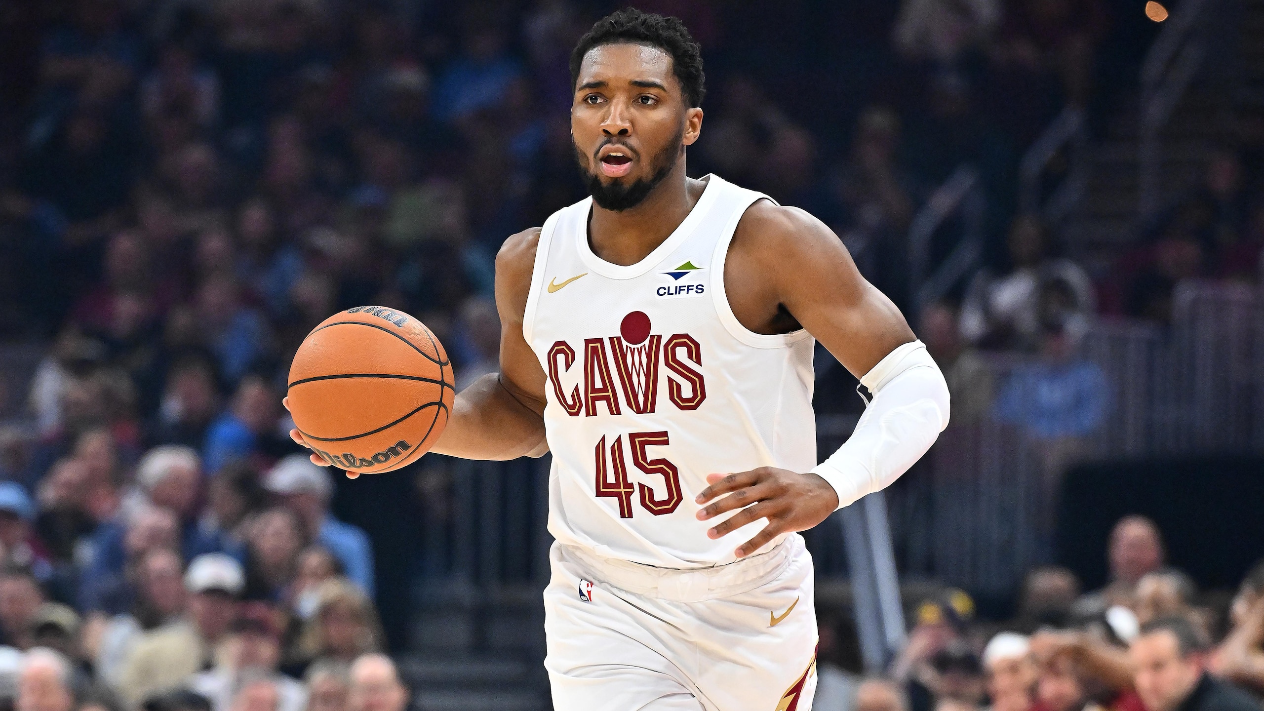 Los Angeles Clippers v Cleveland Cavaliers Los Angeles Clippers v Cleveland Cavaliers
