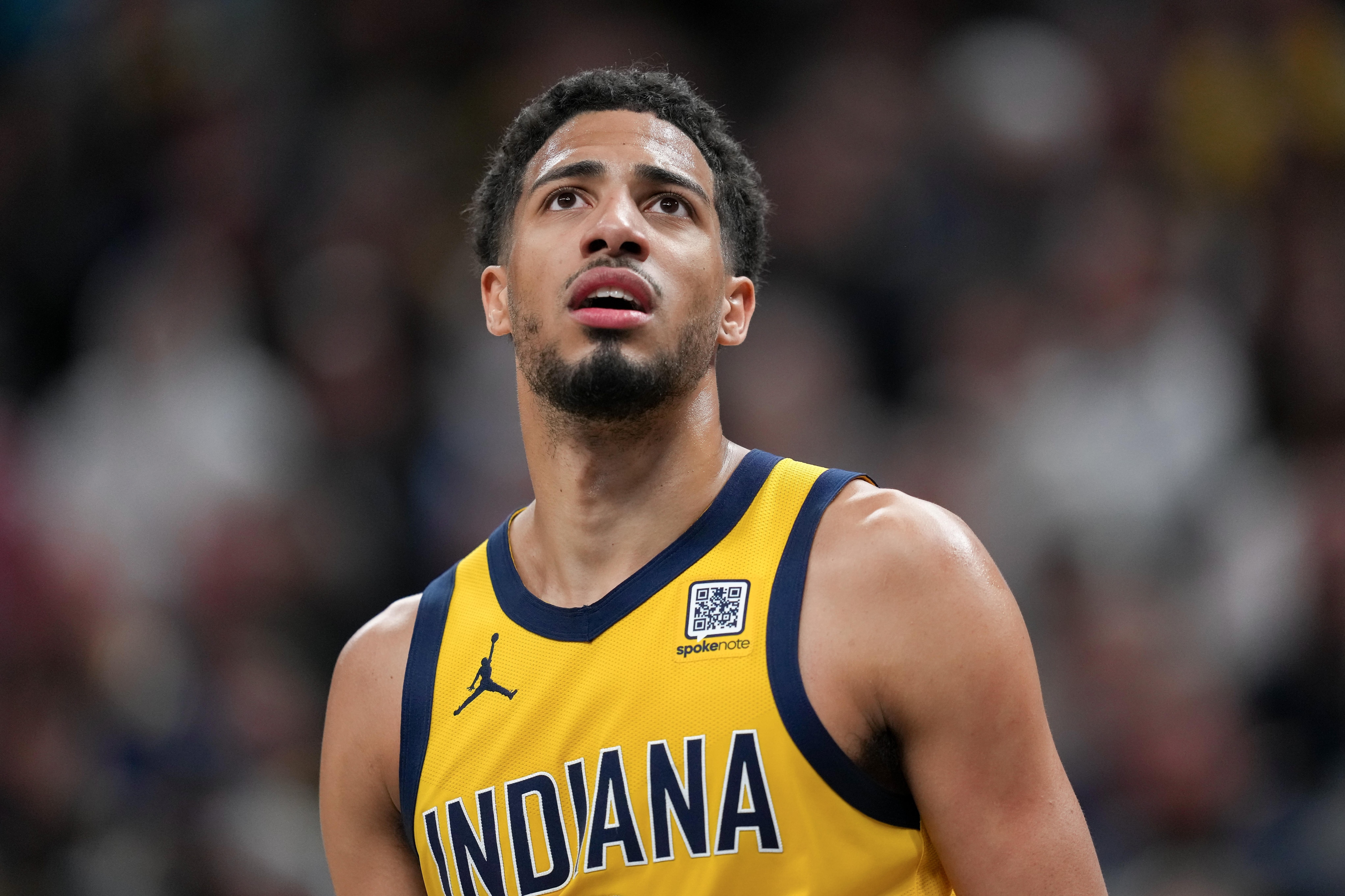 Sacramento Kings v Indiana Pacers