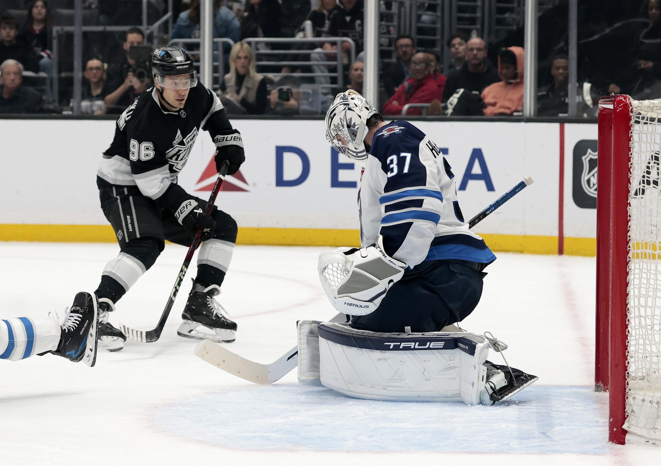 Winnipeg Jets v Los Angeles Kings Winnipeg Jets v Los Angeles Kings