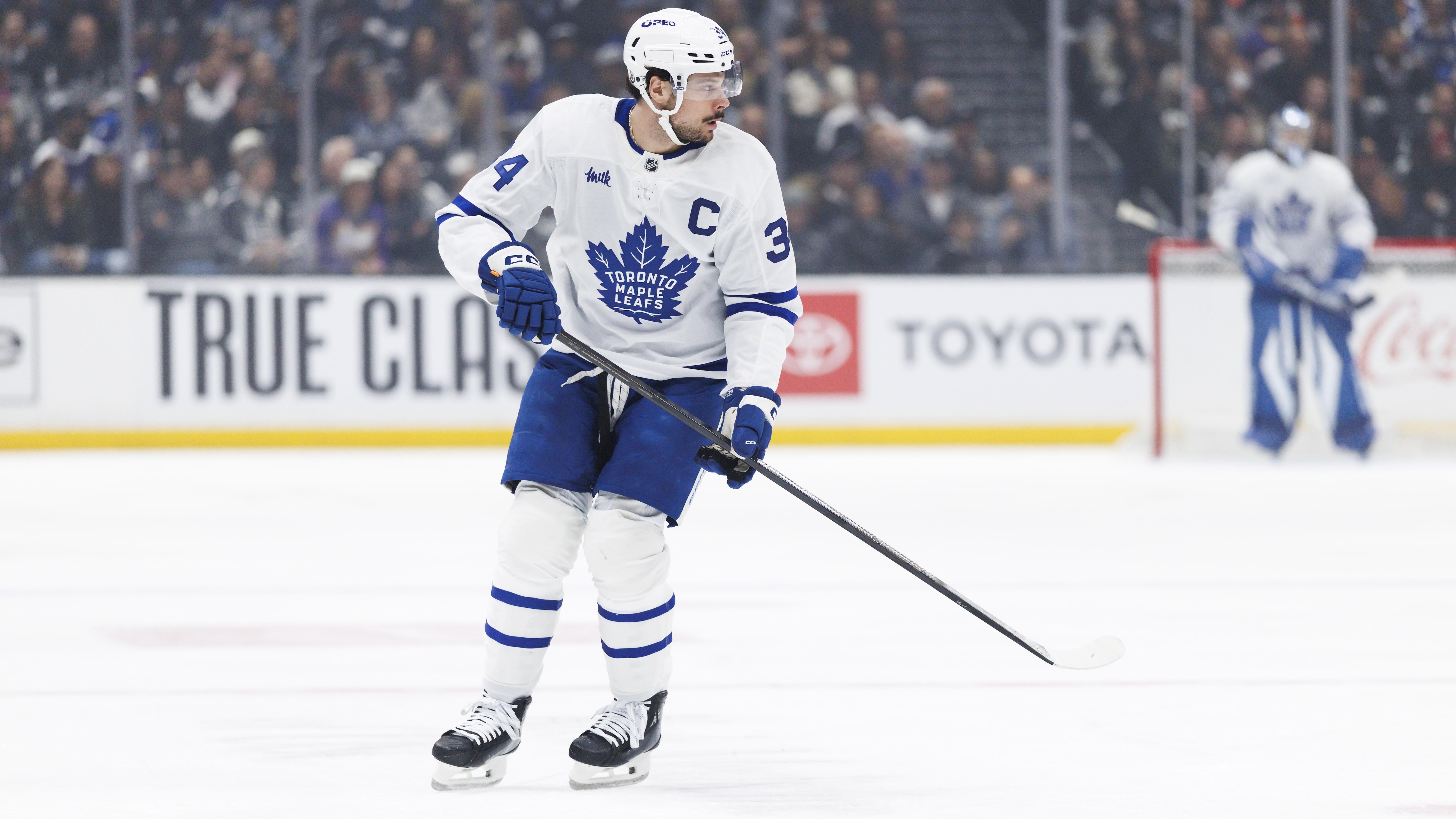 Toronto Maple Leafs v Los Angeles Kings