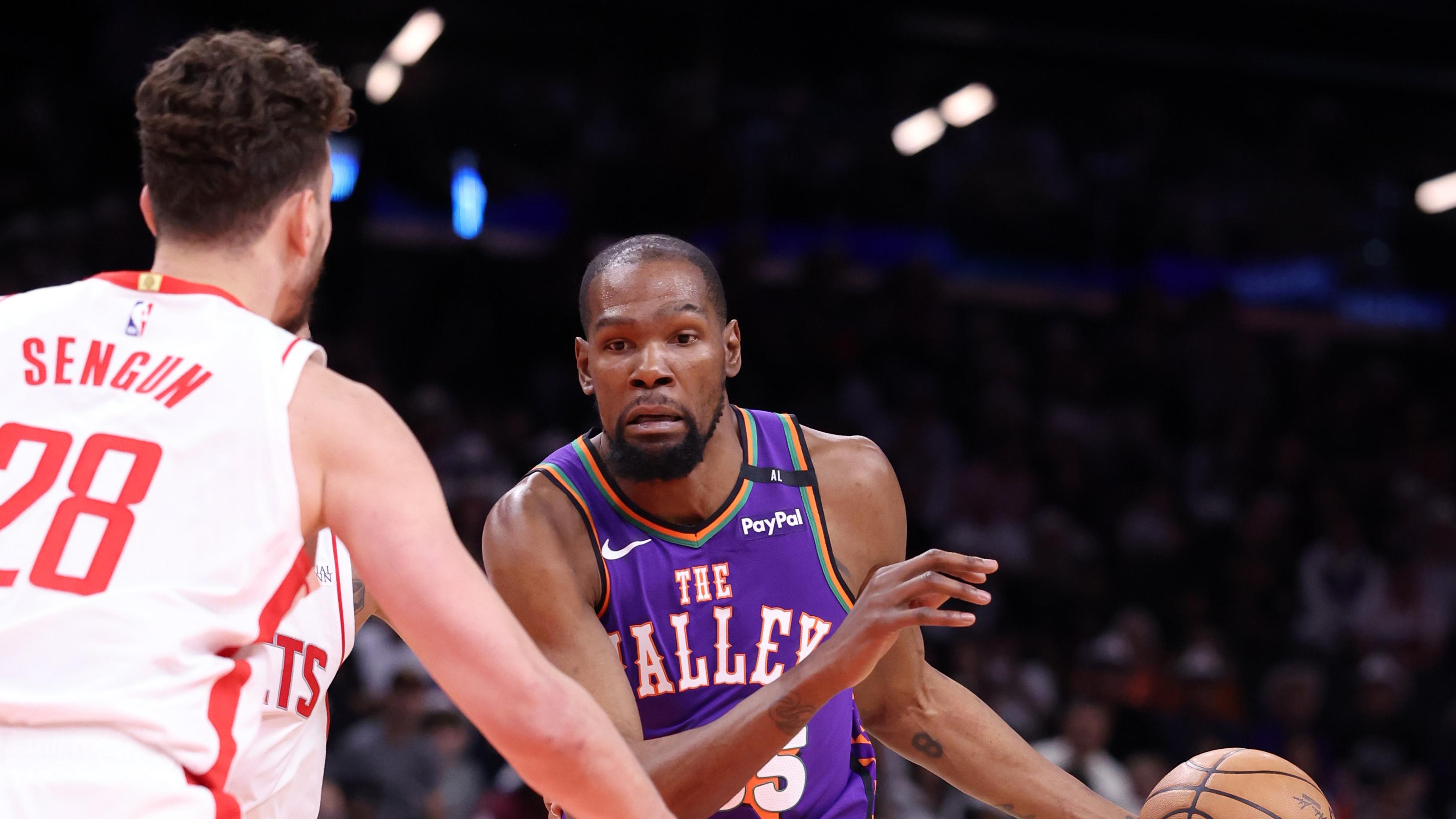 Houston Rockets v Phoenix Suns