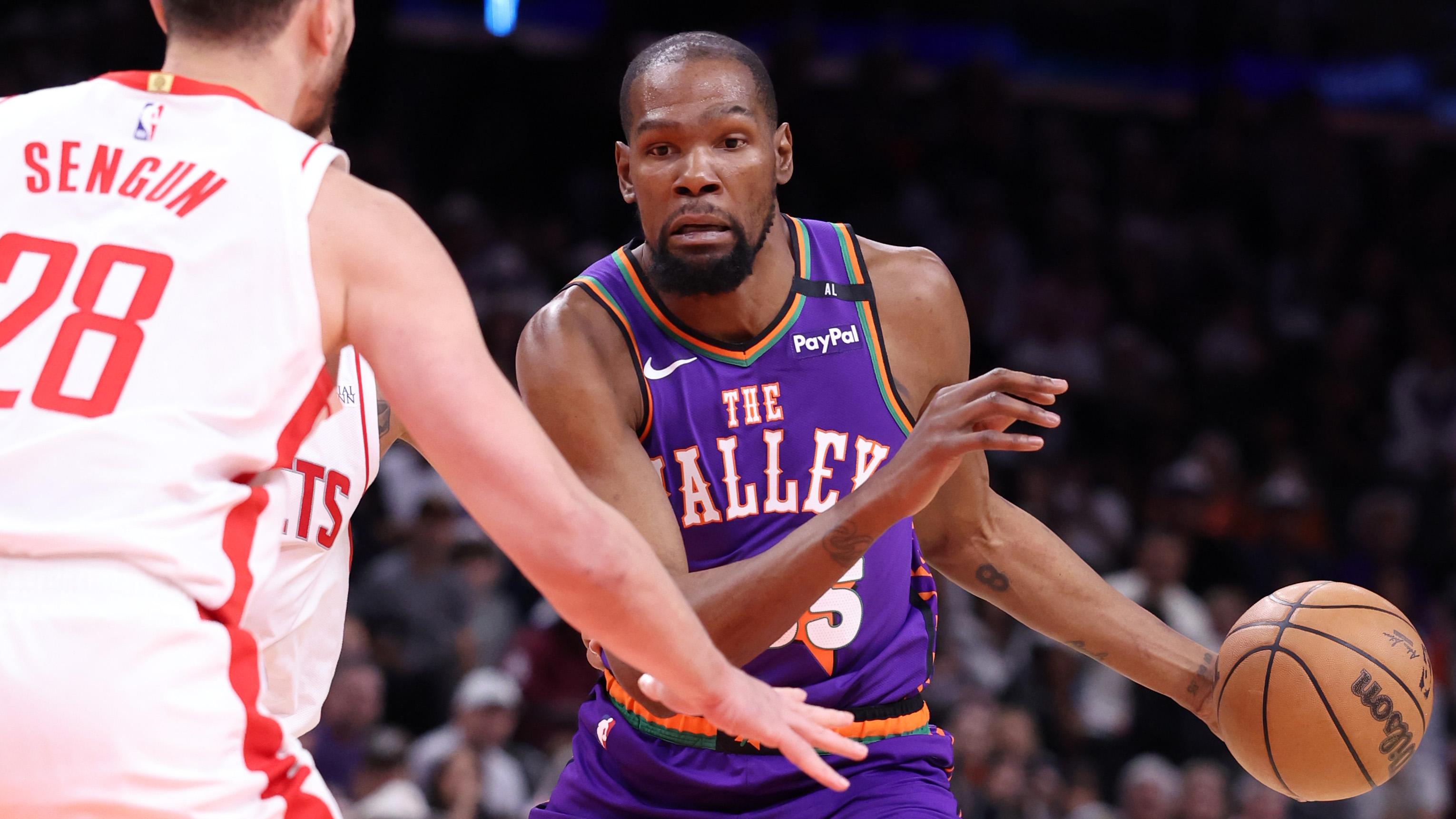 Houston Rockets v Phoenix Suns