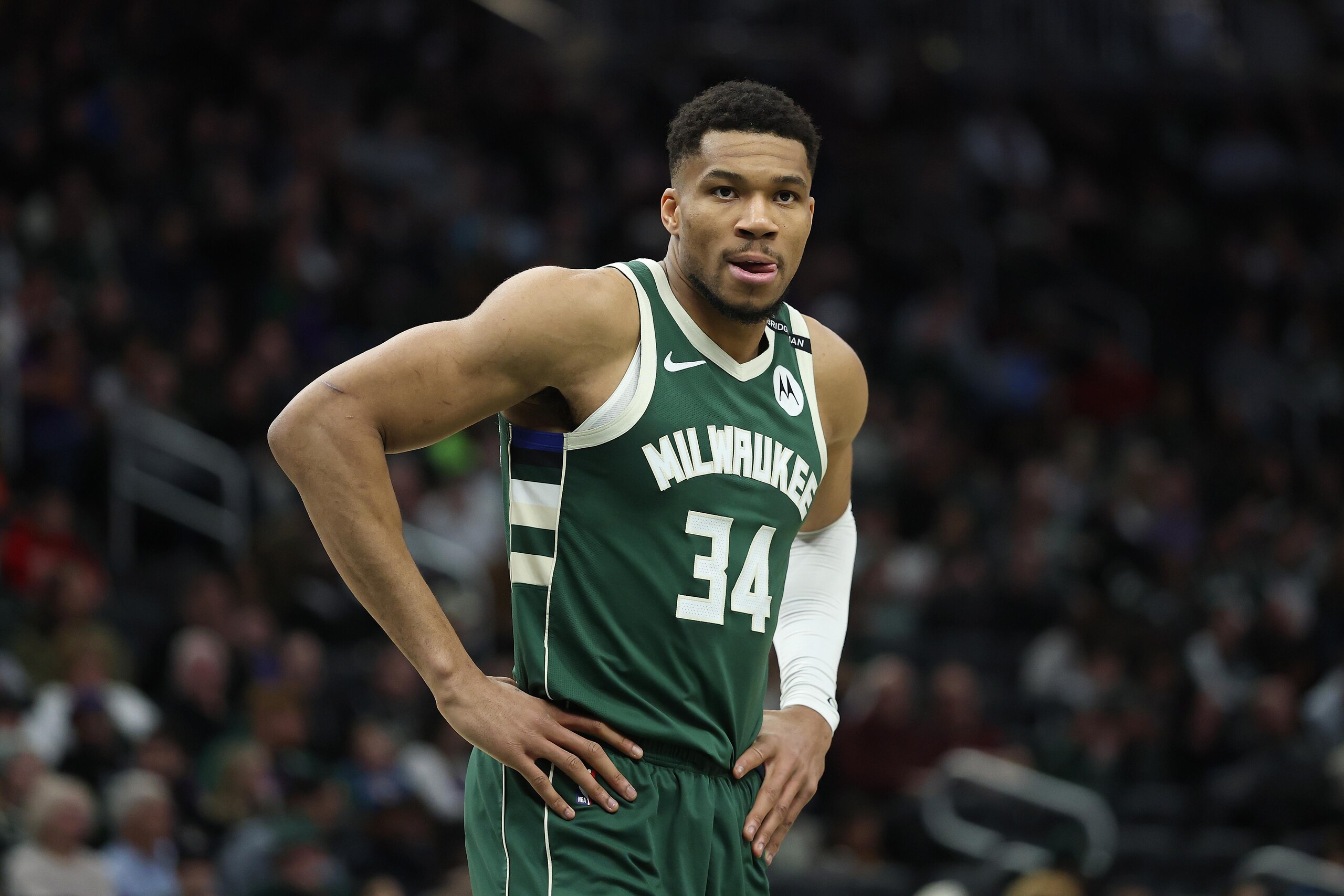 Phoenix Suns v Milwaukee Bucks Phoenix Suns v Milwaukee Bucks