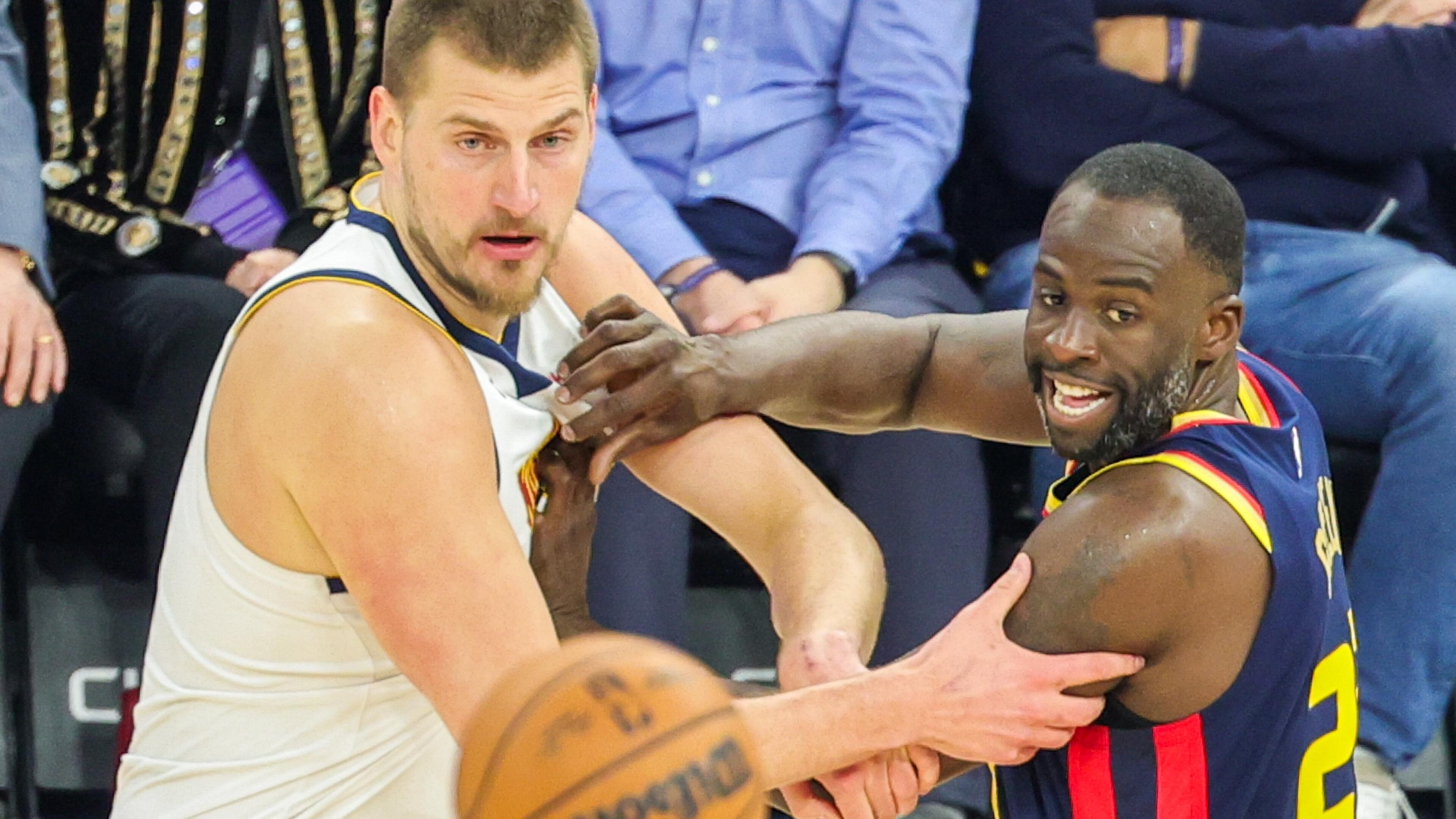 U.S.-SAN FRANCISCO-BASKETBALL-NBA-WARRIORS VS NUGGETS U.S.-SAN FRANCISCO-BASKETBALL-NBA-WARRIORS VS NUGGETS