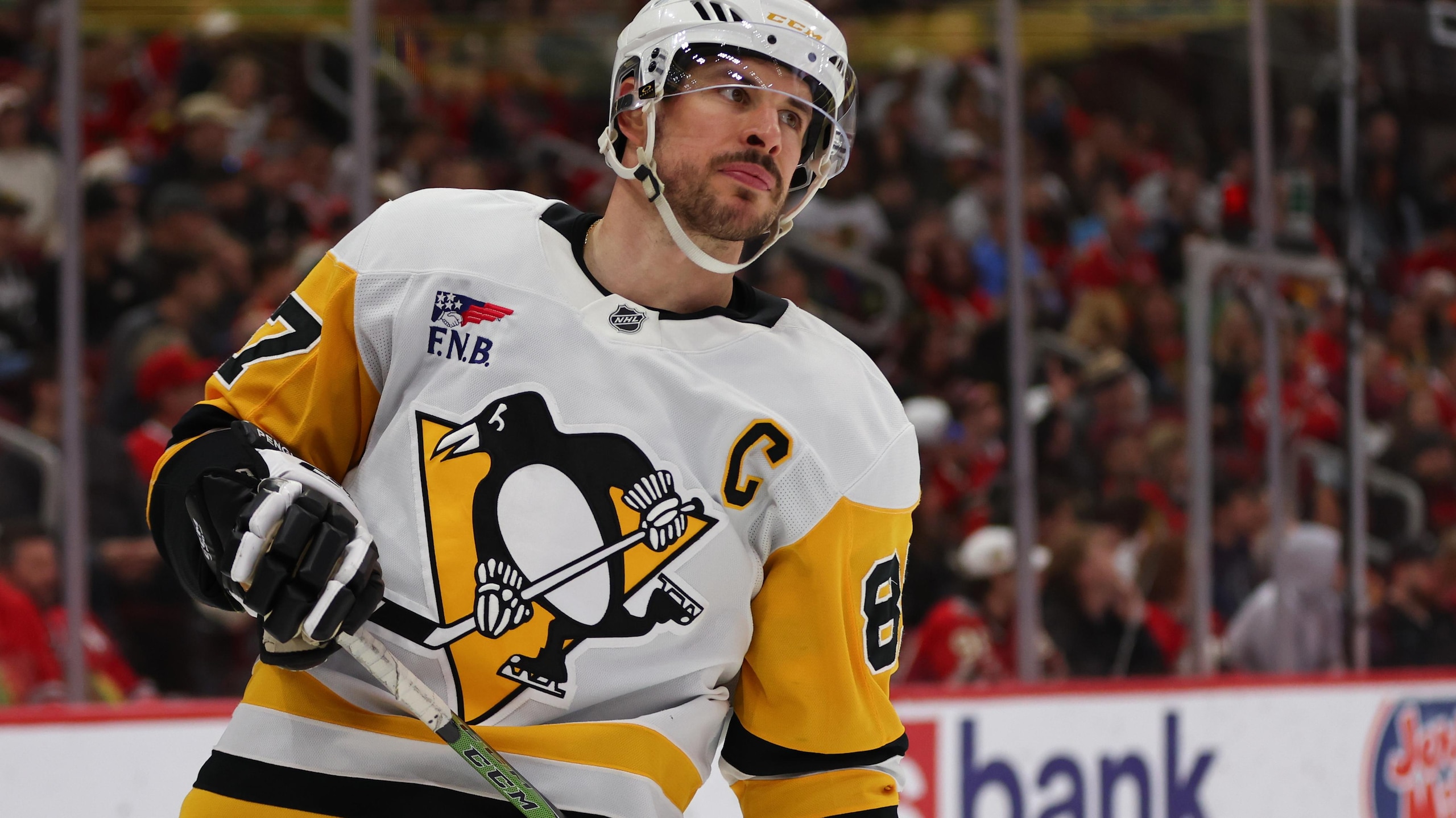 NHL: APR 06 Penguins at Blackhawks NHL: APR 06 Penguins at Blackhawks