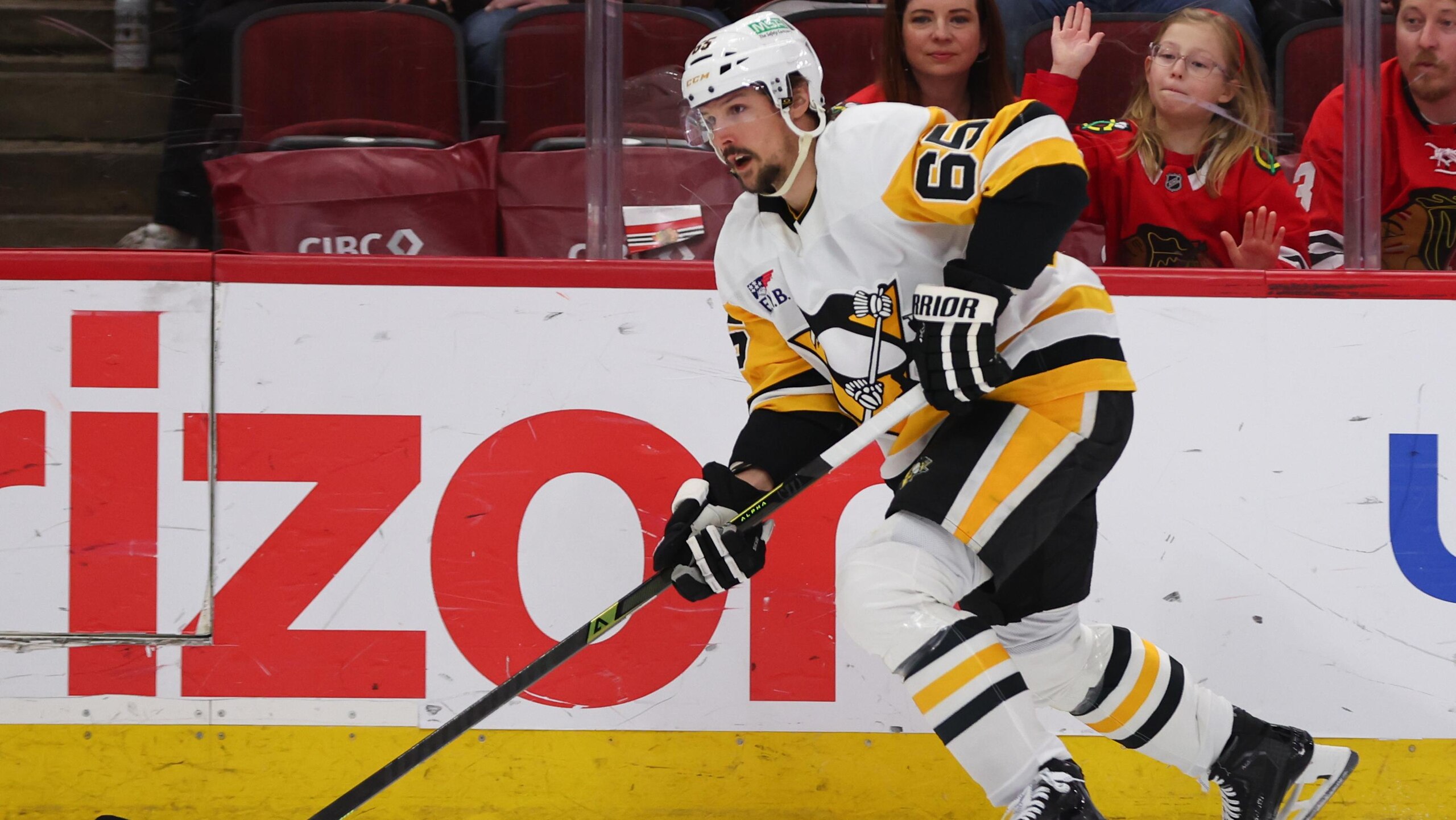 NHL: APR 06 Penguins at Blackhawks NHL: APR 06 Penguins at Blackhawks