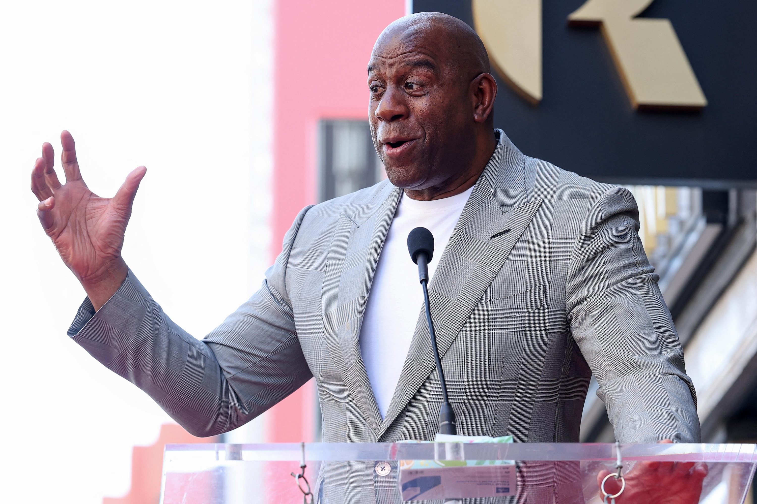 Magic Johnson Credits Redick for Putting Luka, Lakers 'On Notice' About Conditioning