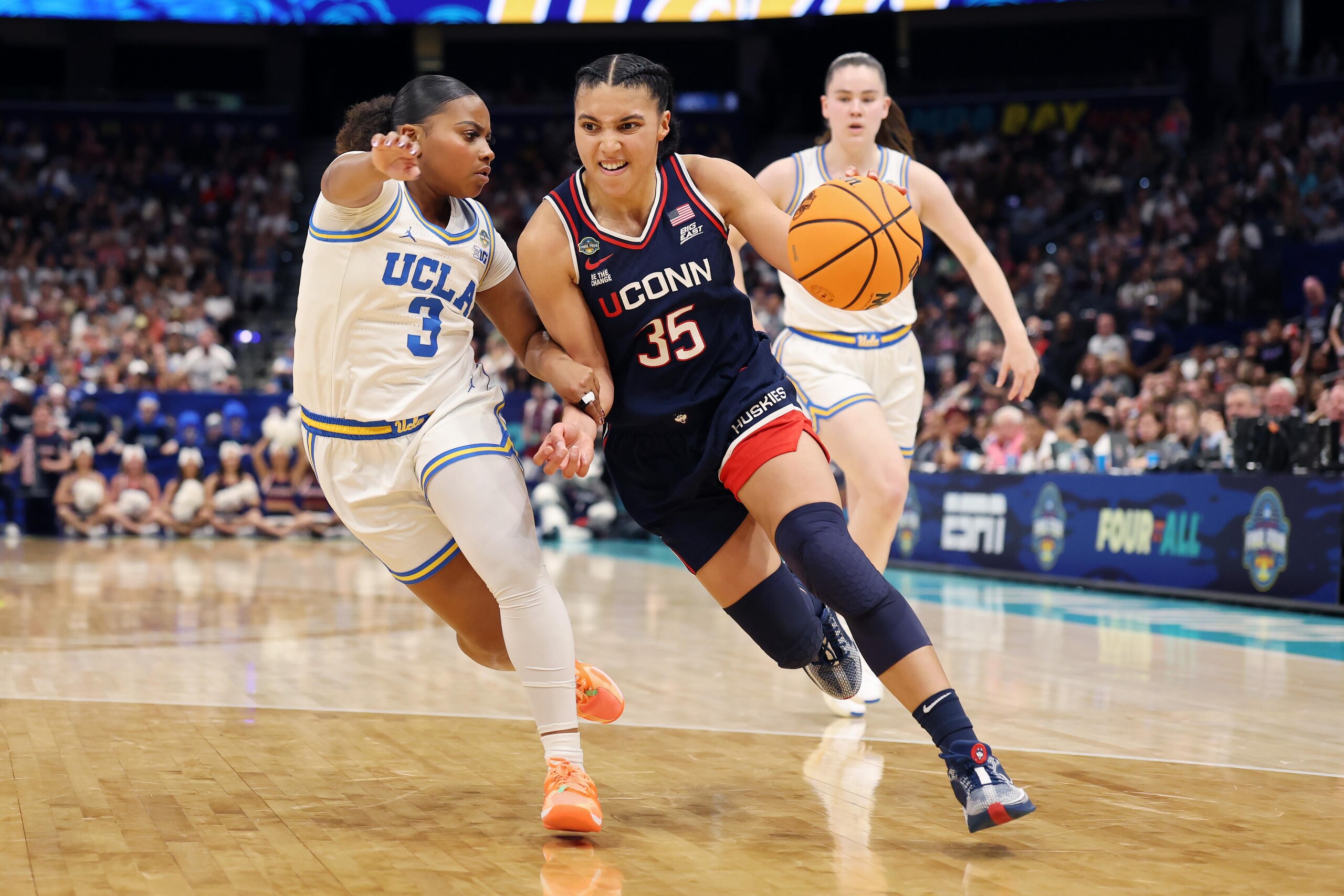 UConn v UCLA UConn v UCLA