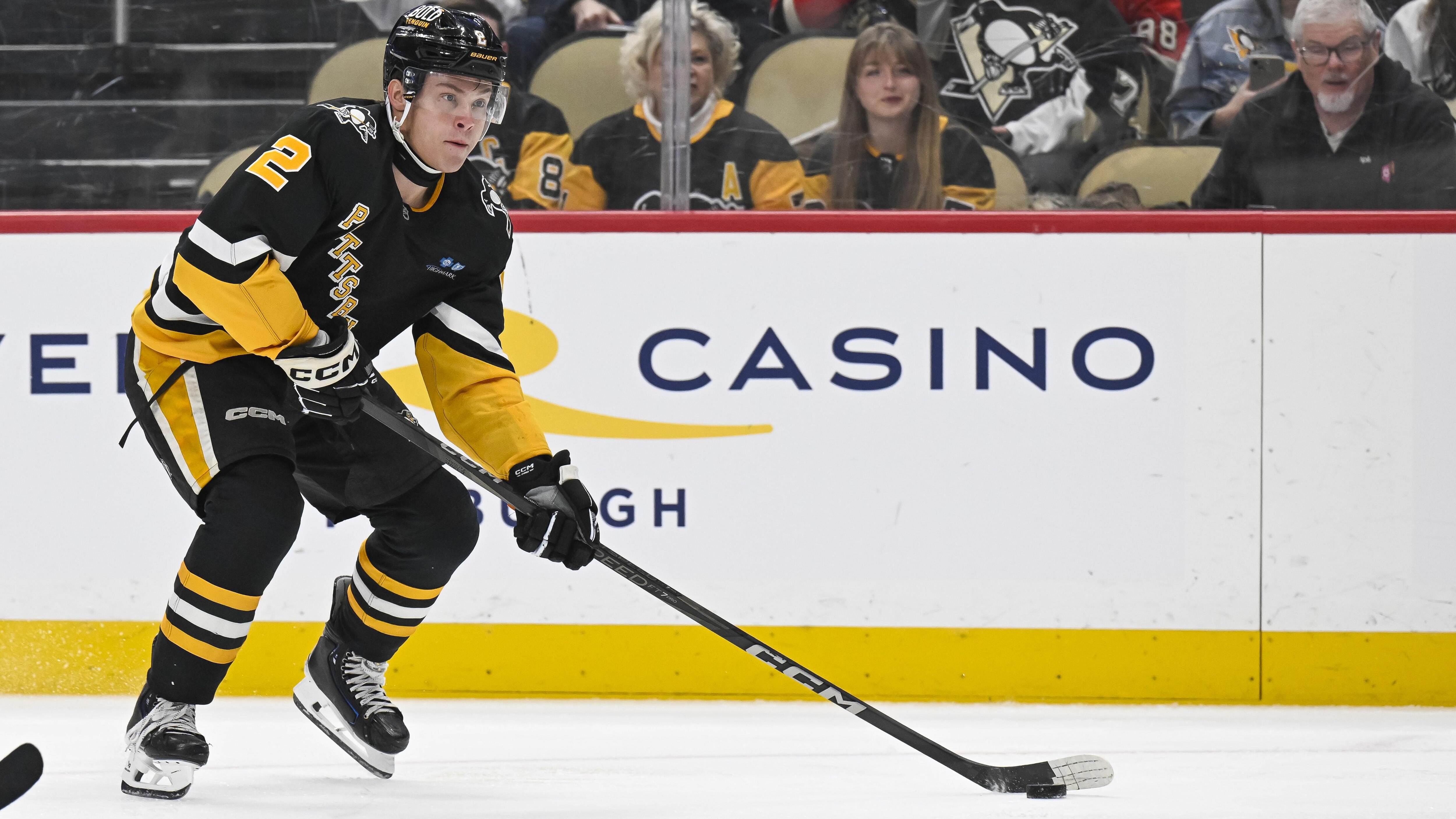 NHL: APR 08 Blackhawks at Penguins